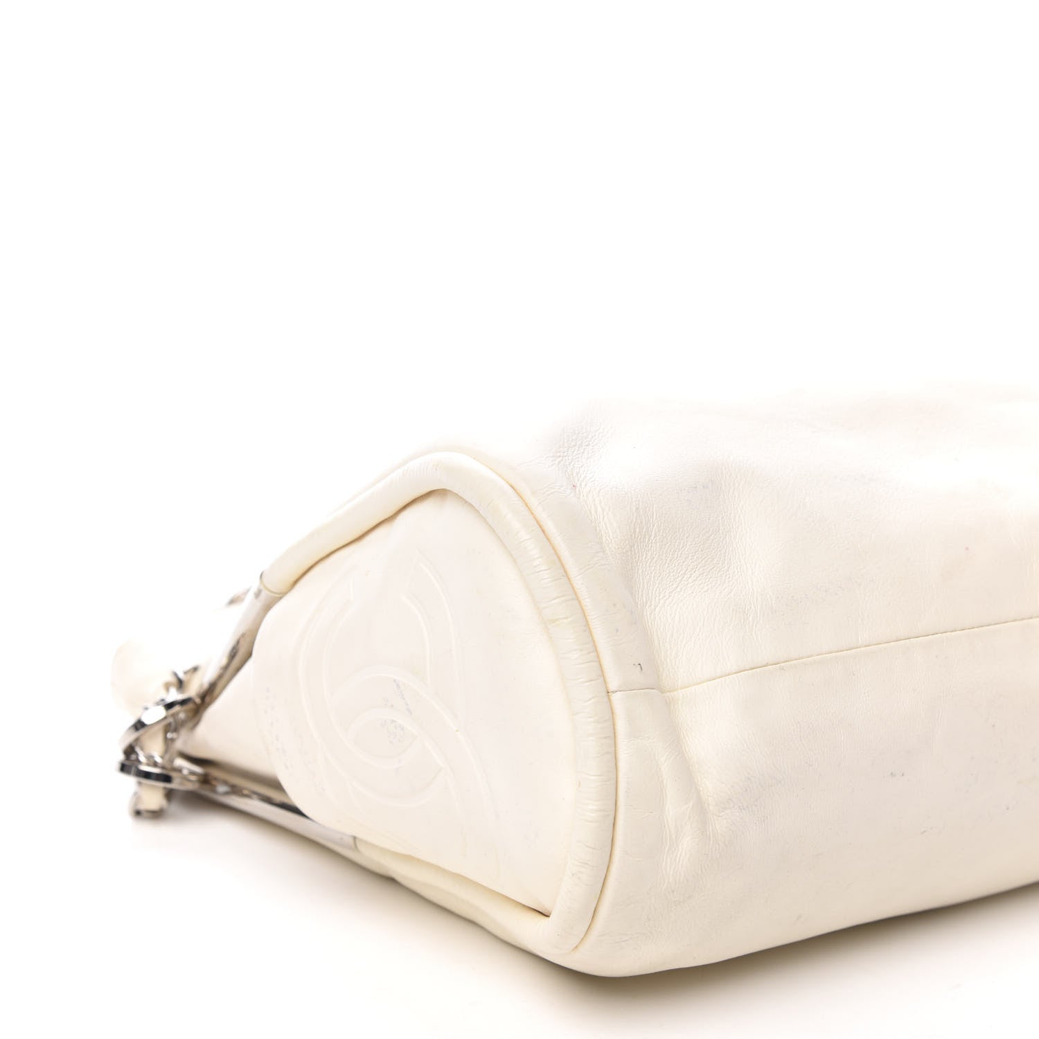 Chanel Lambskin Medium Ultimate Soft Tote Ivory 6 of 10