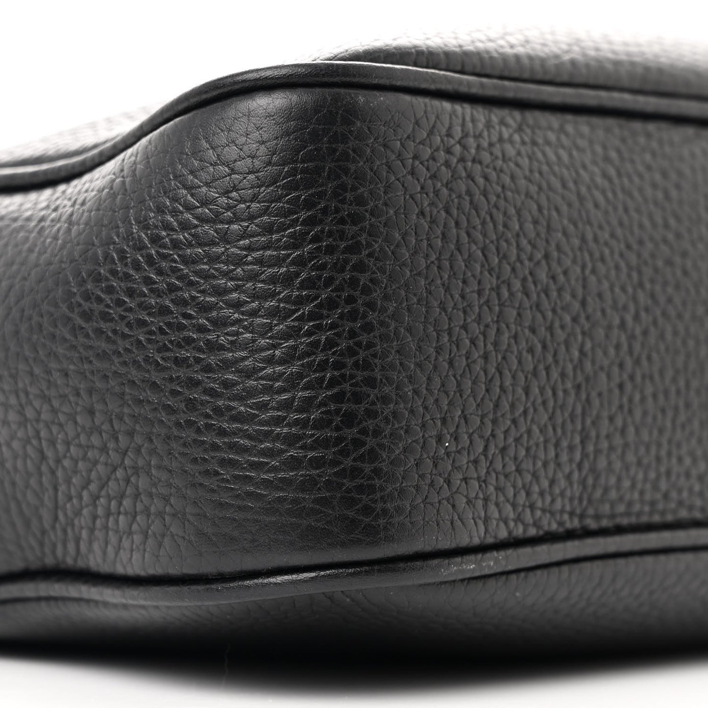 Pebbled Calfskin Small Soho Disco Bag Black
