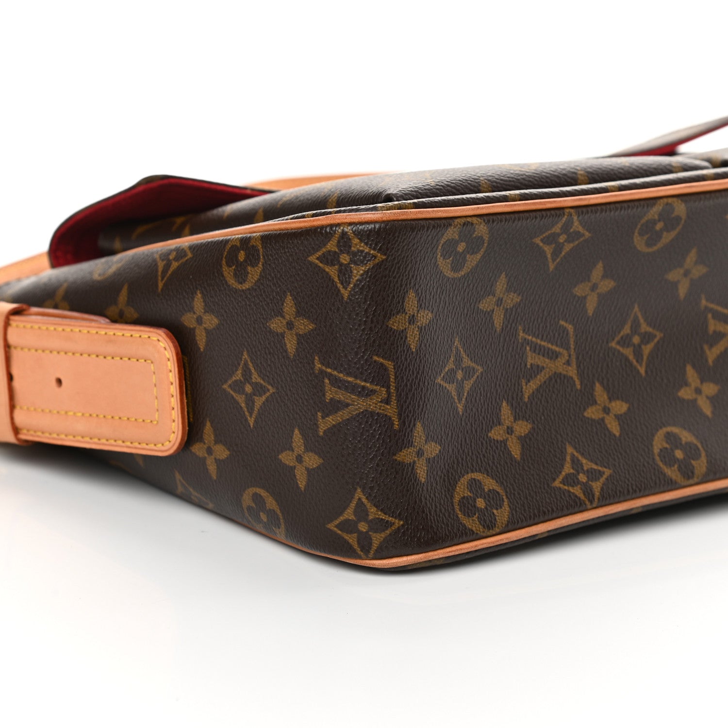 Louis Vuitton Monogram Viva-Cite GM 9 of 14