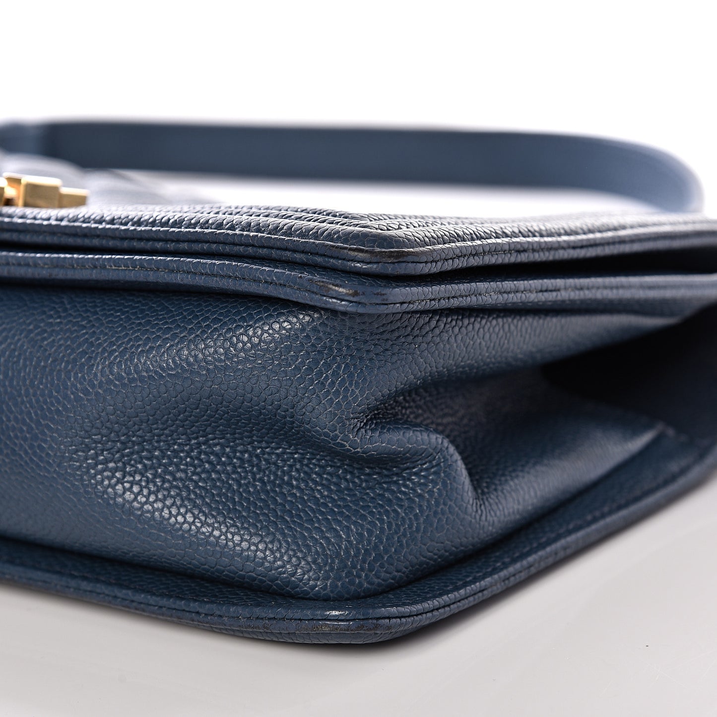 Caviar Quilted Medium Boy Flap Blue