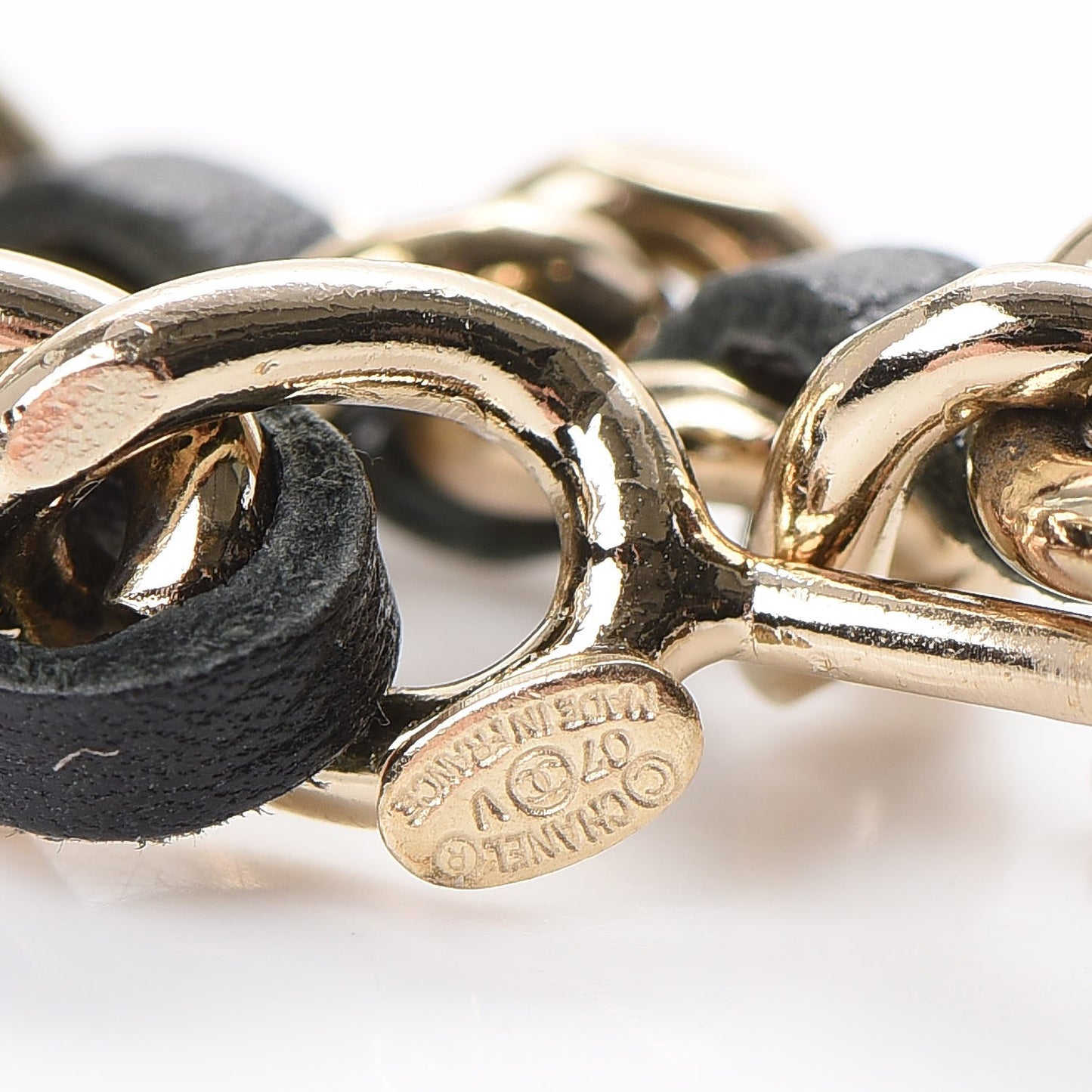 Lambskin Chain Logo Belt Black Gold