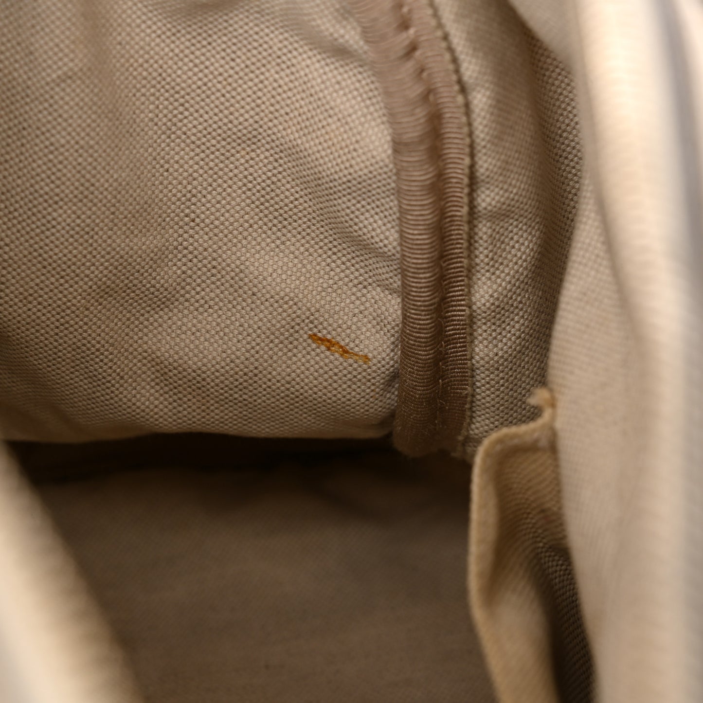 Calfskin Vintage Web Medium Boston White