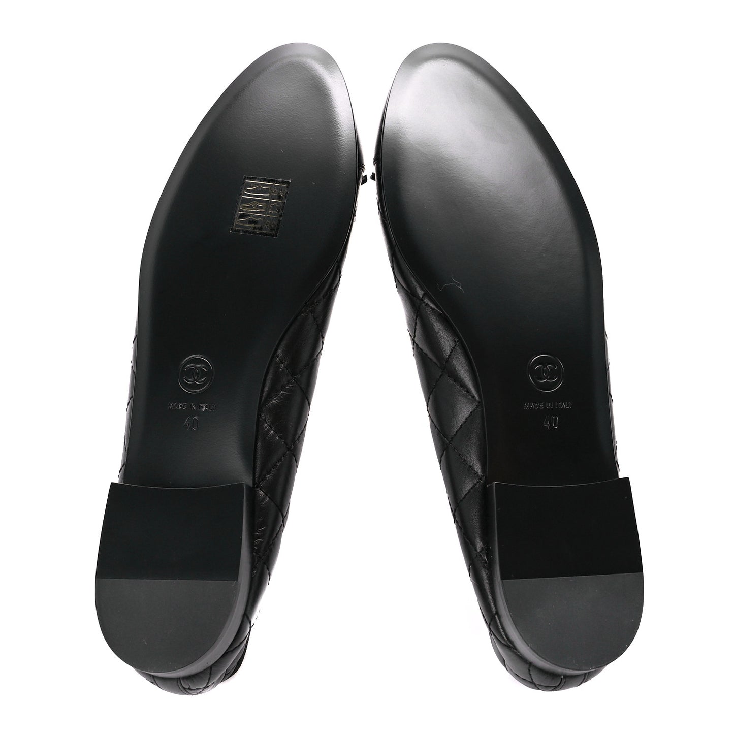 Aged Calfskin Quilted CC Cap Toe Ballerina Flats 40 Black
