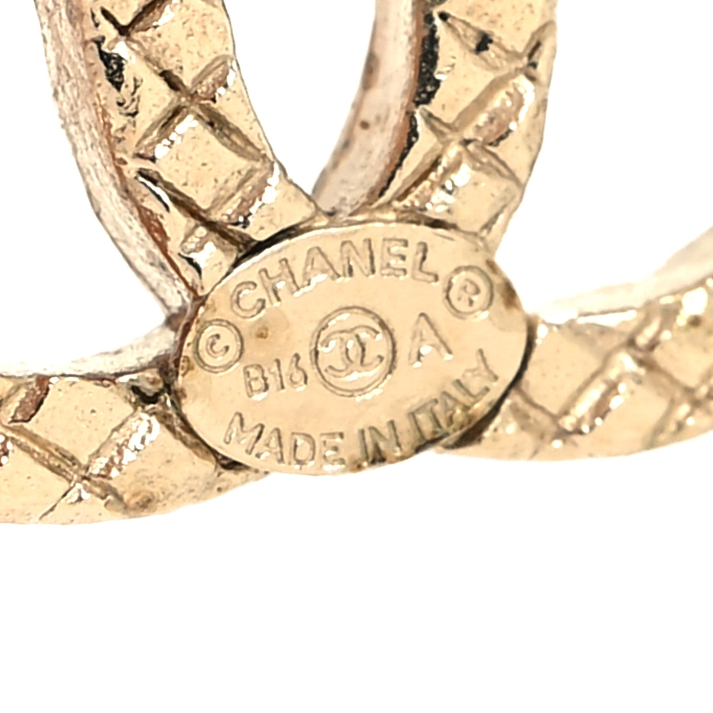 Quilted CC Earrings Gold