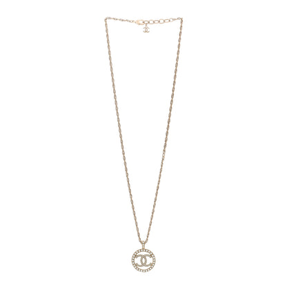 Chanel Pearl CC Round Pendant Necklace Gold 3 of 5