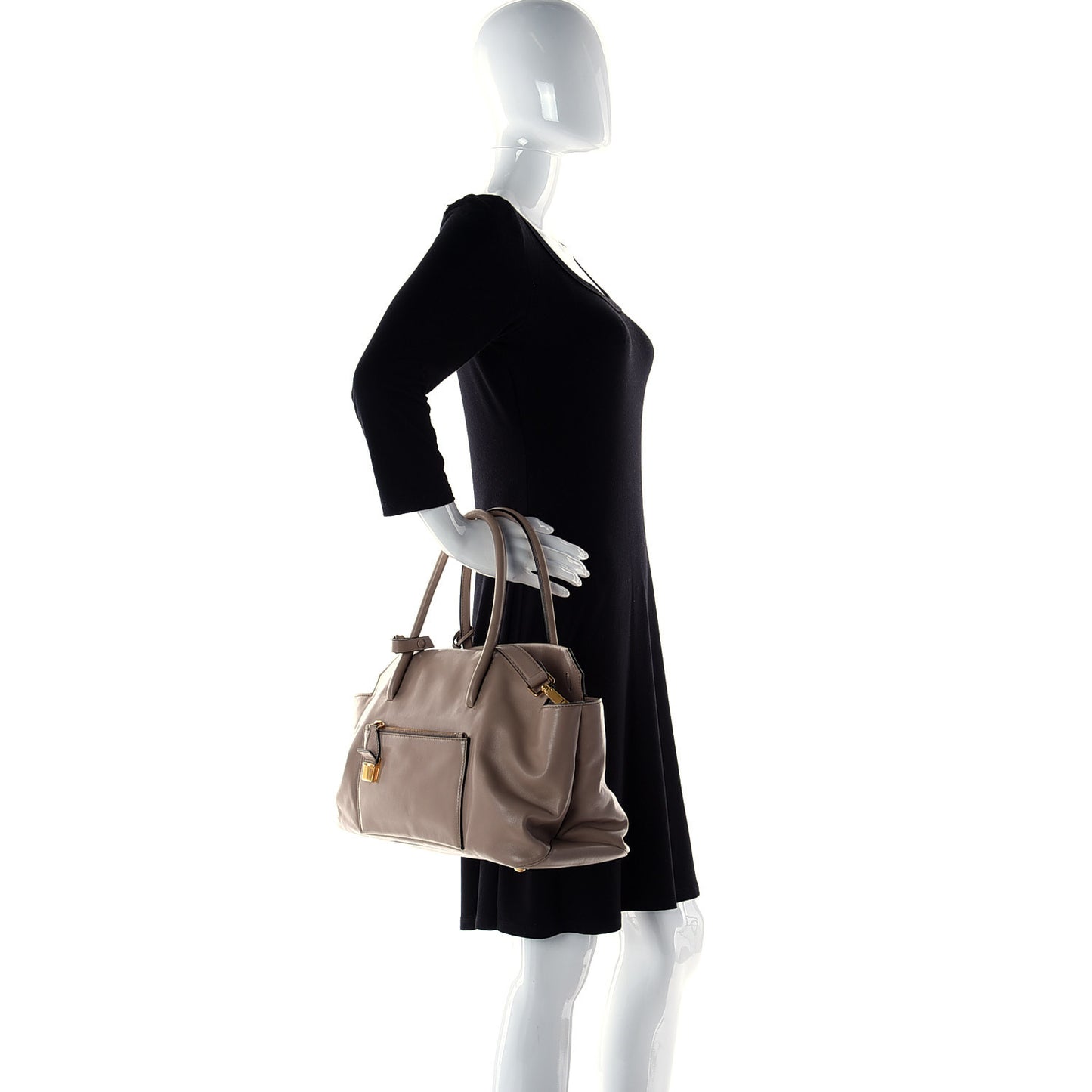 Vitello Soft Tote Cammeo