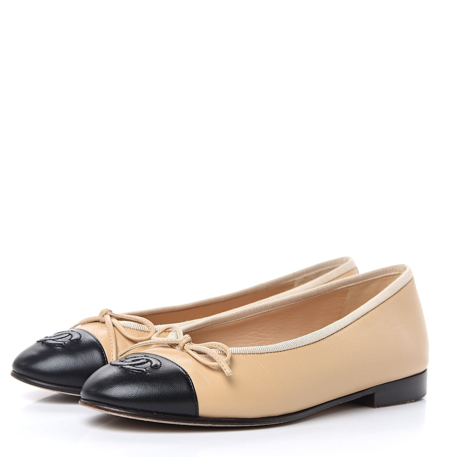 Chanel Lambskin CC Cap Toe Ballerina Flats 35 Beige Black 3 of 10