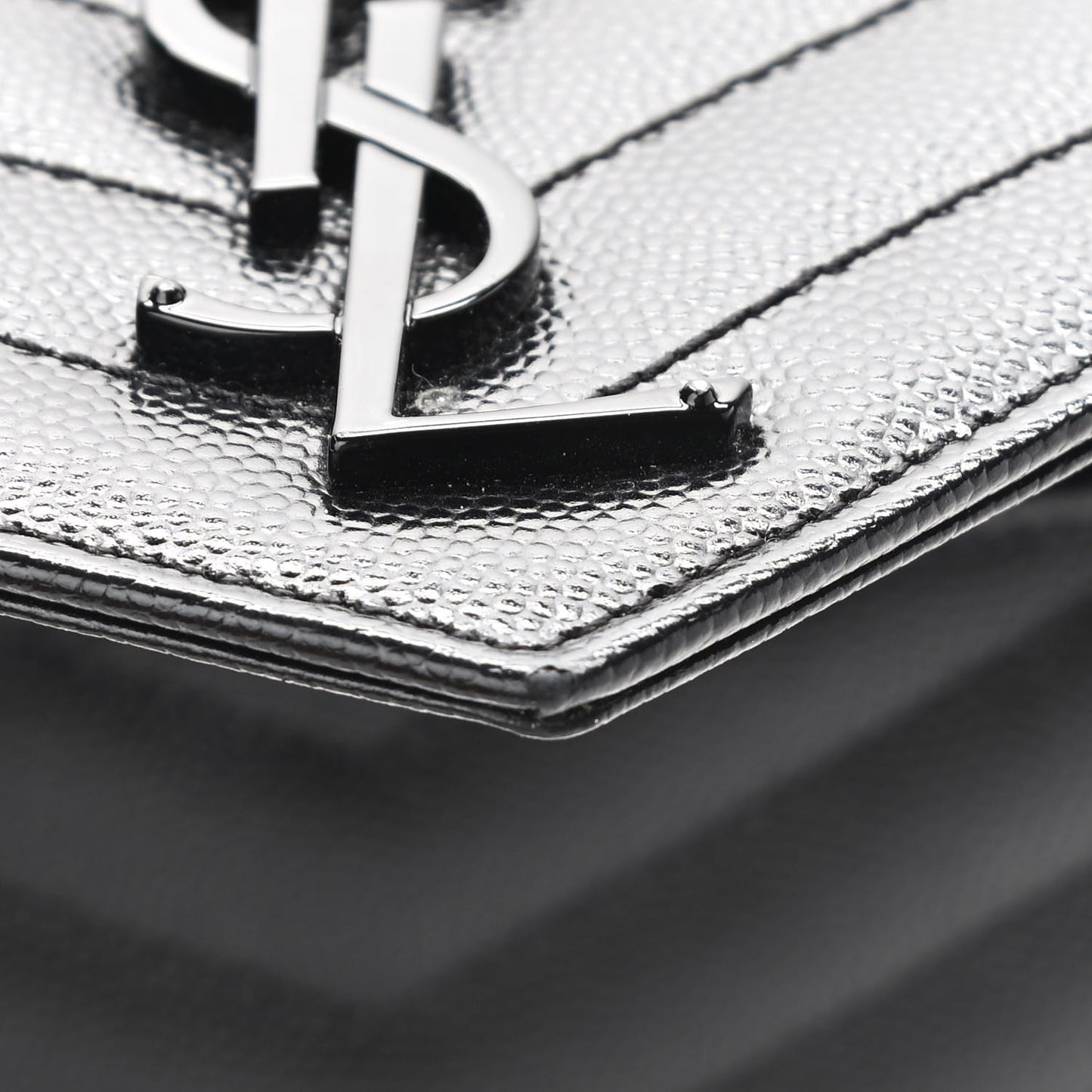 Grain De Poudre Matelasse Chevron Monogram Chain Wallet Black