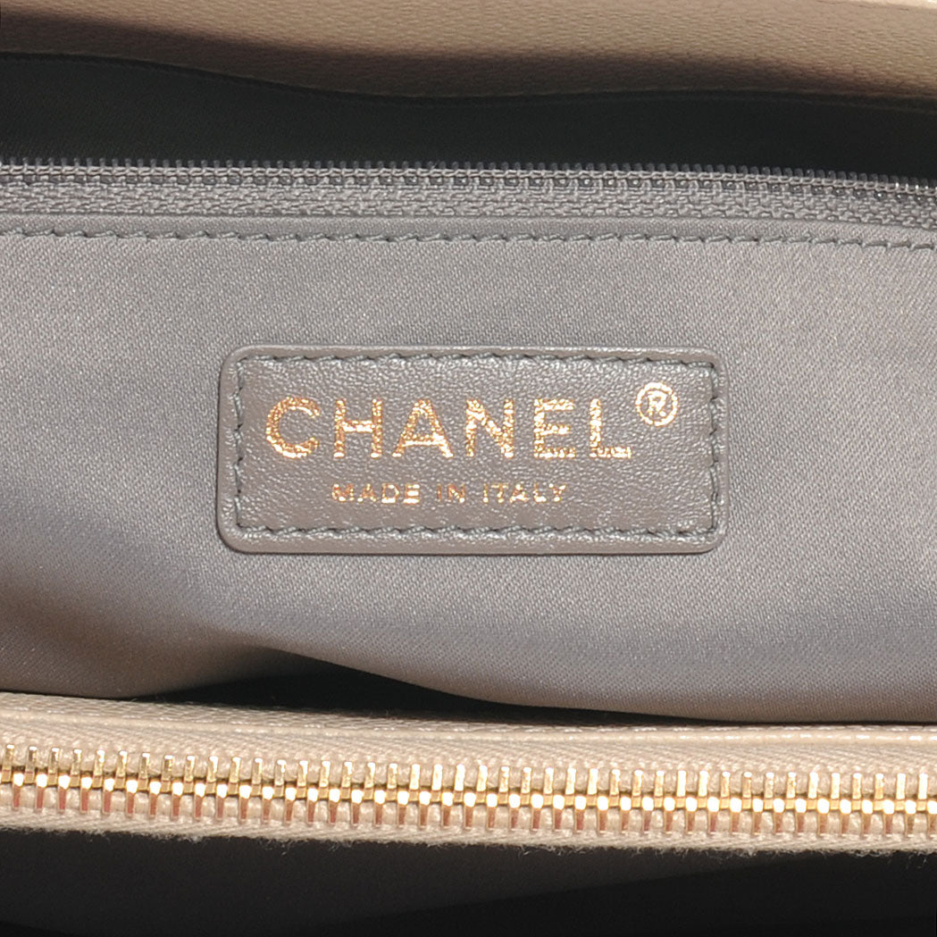Caviar Grand Shopping Tote GST Beige Clair