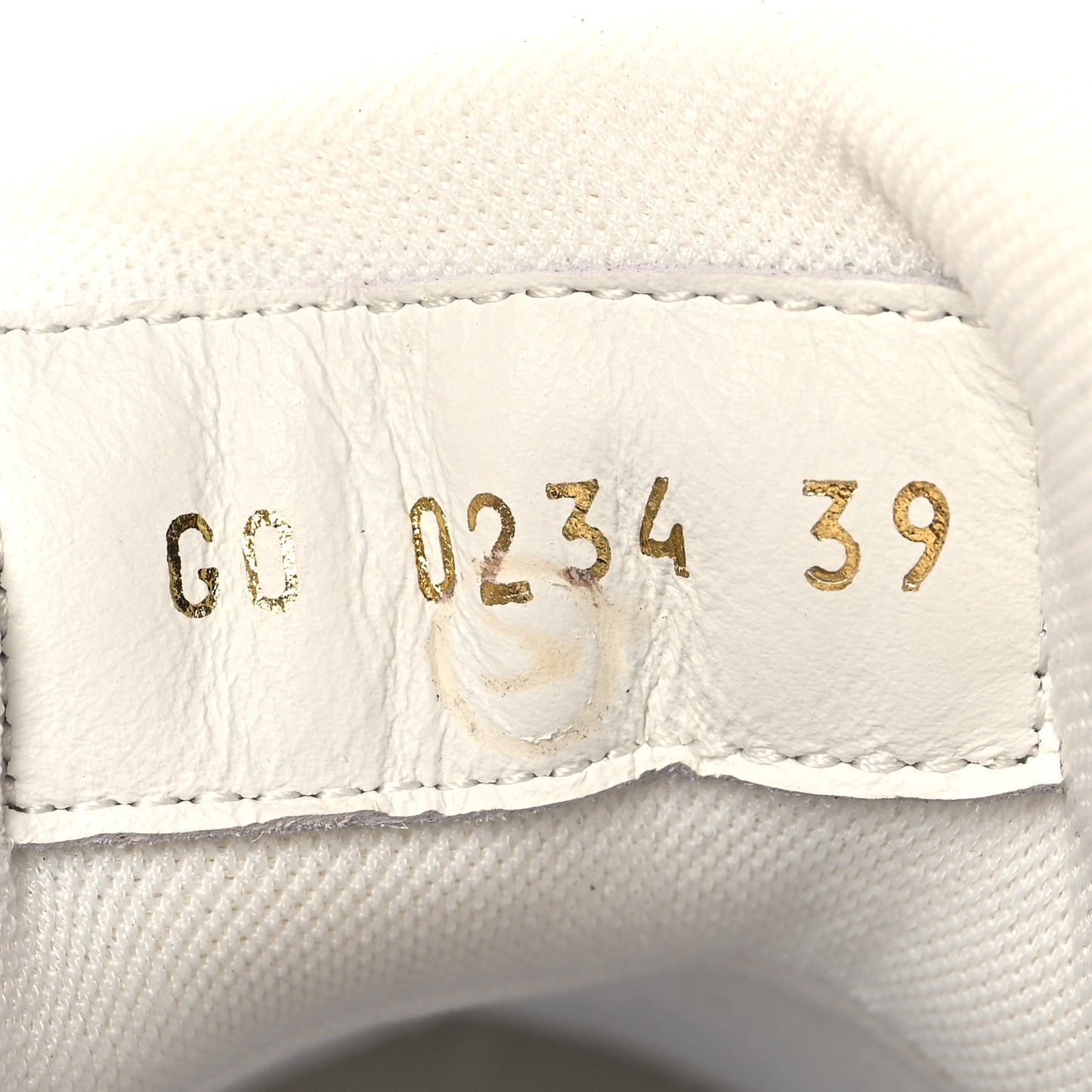 Calfskin Neo Run Away Sneakers 39 White Pink
