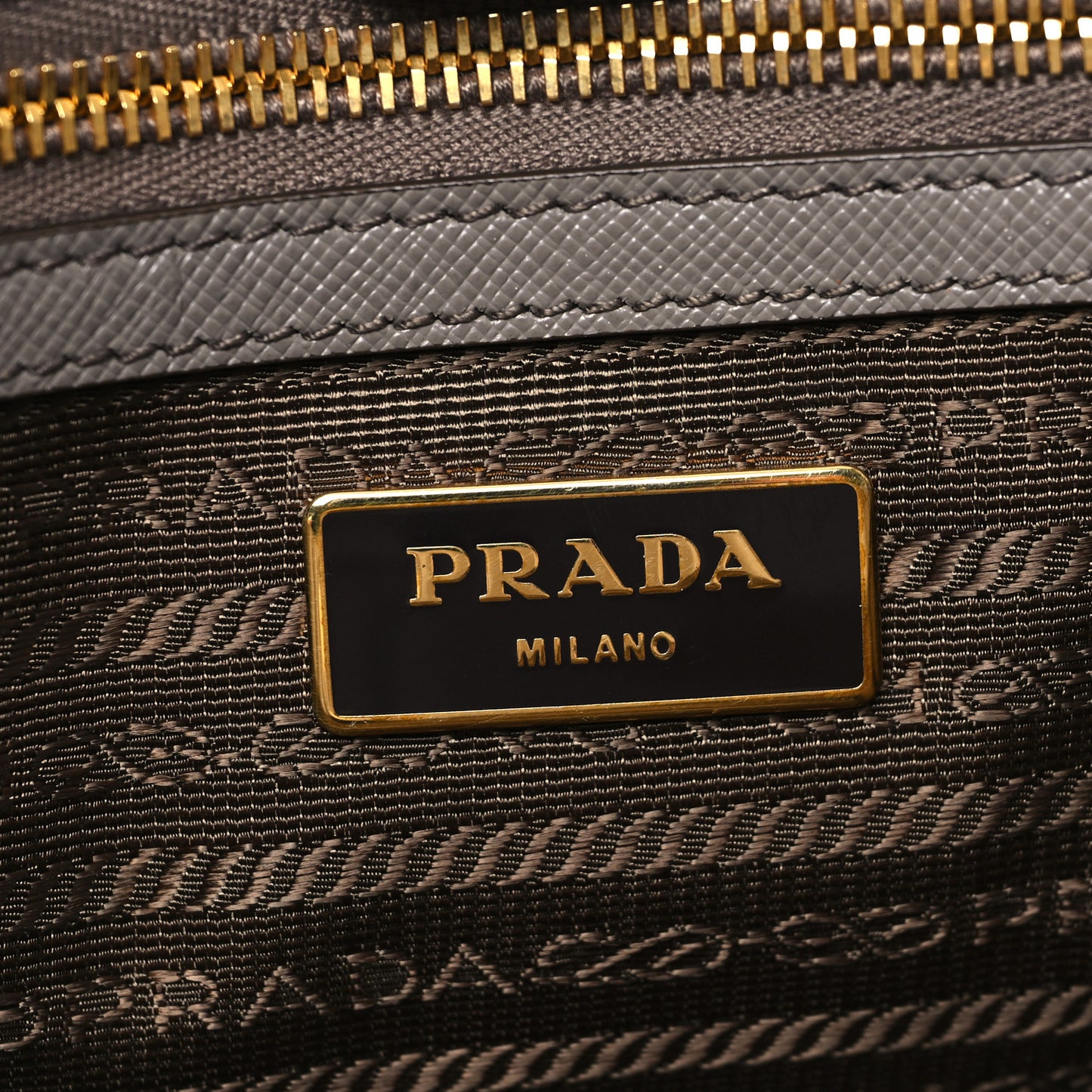 Saffiano Lux Large Tote Argilla