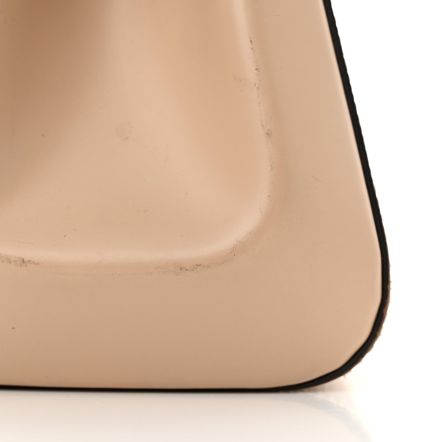 Louis Vuitton Epi Cluny MM Dune 23 of 23