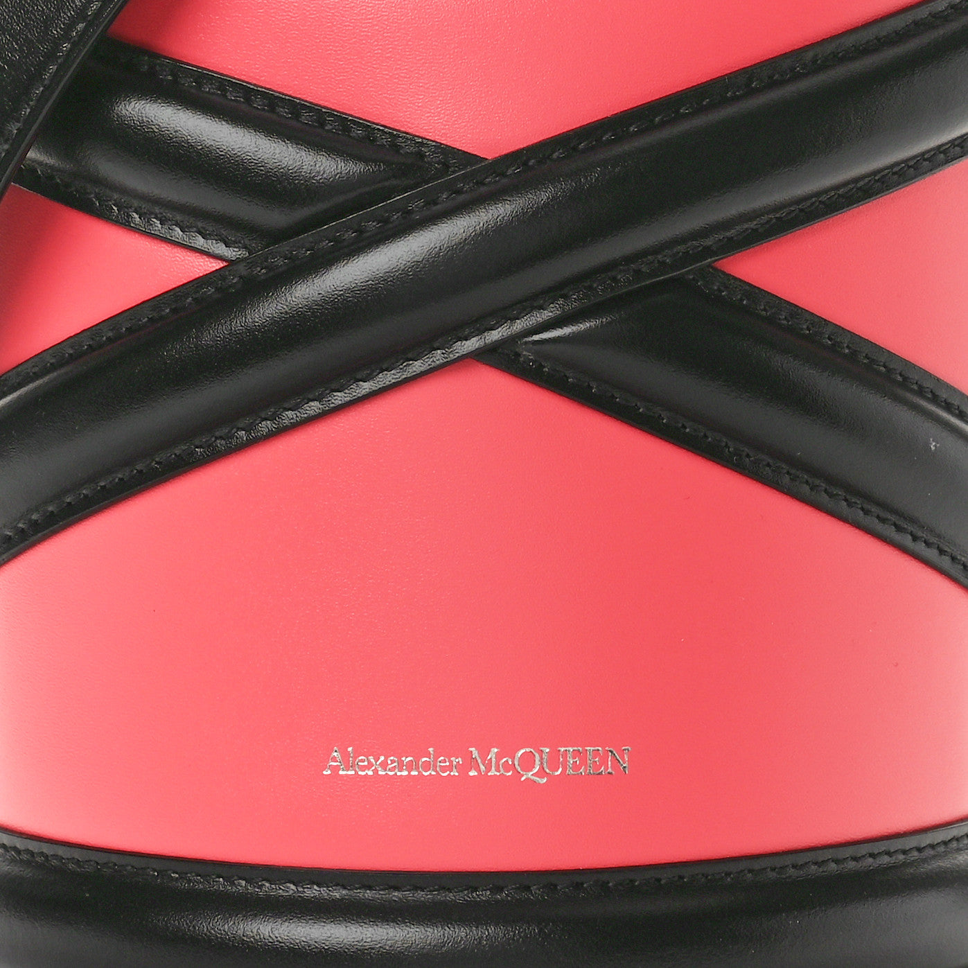 Calfskin The Curve Shoulder Bag Pink Black