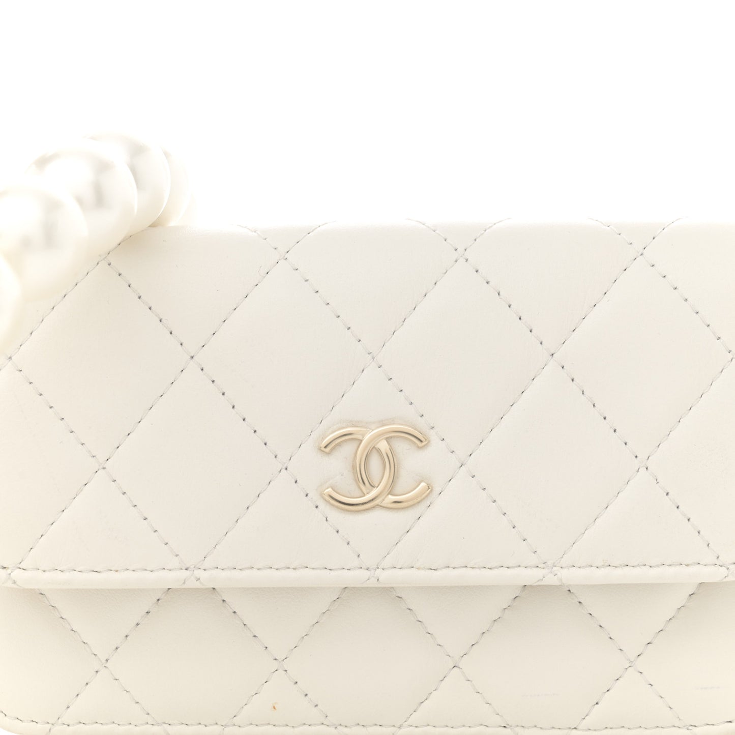 Calfskin Quilted Maxi Pearls Clutch With Chain White