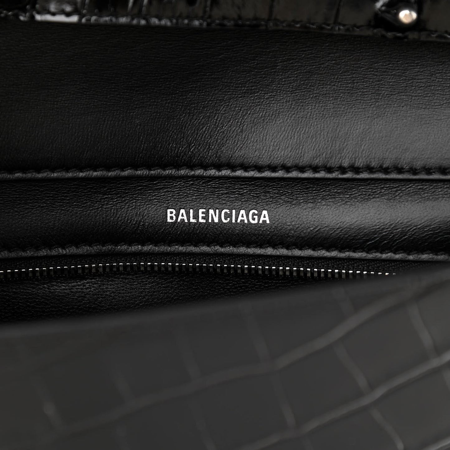 Calfskin Logo Crocodile Embossed Triangle Clutch Black White