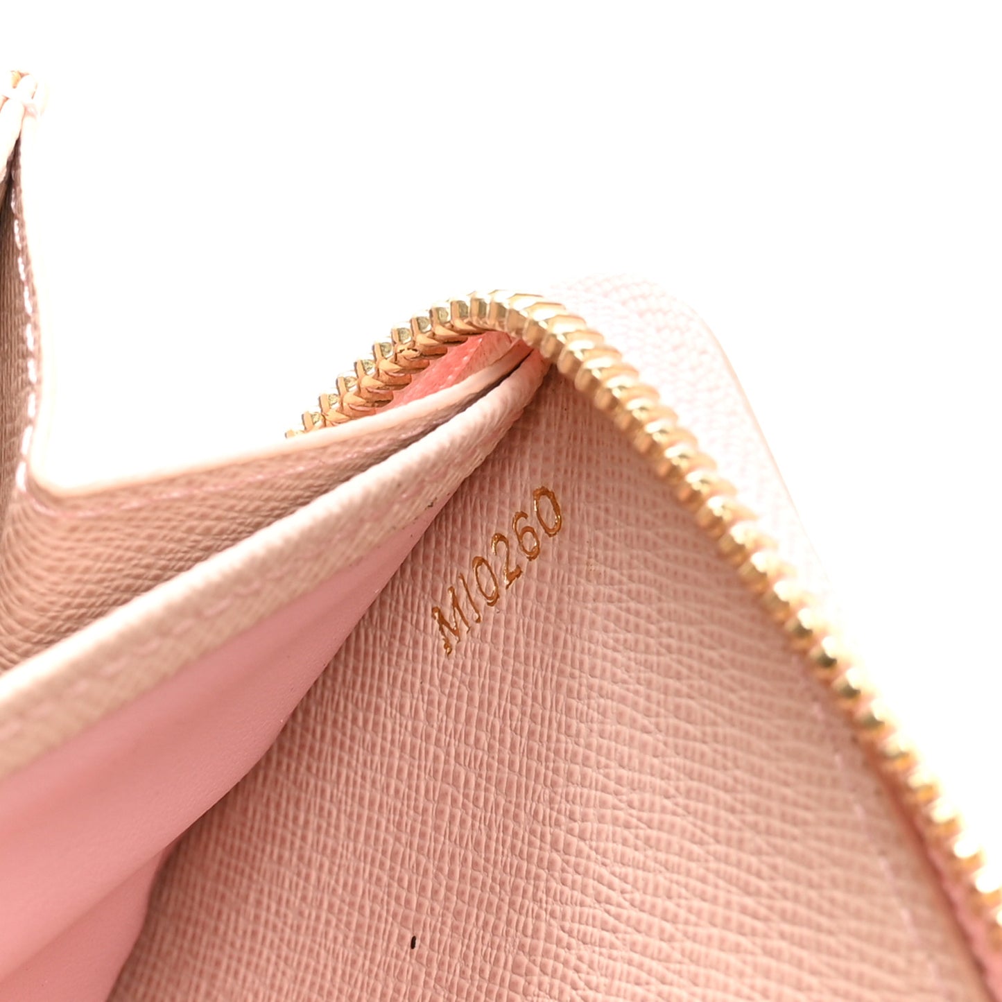 Damier Azur Zippy Wallet Rose Ballerine