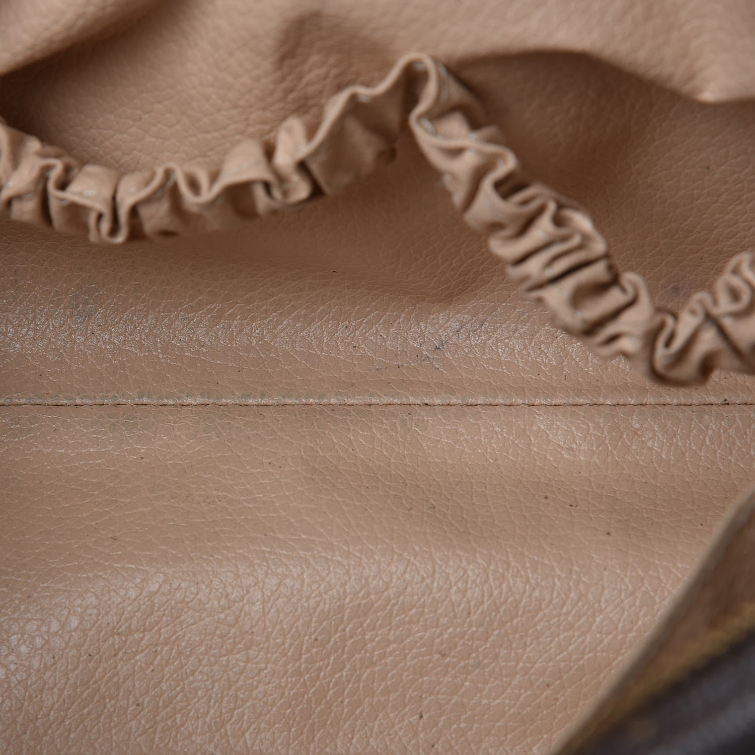 Louis Vuitton Monogram Trousse Toilette 28 8 of 8