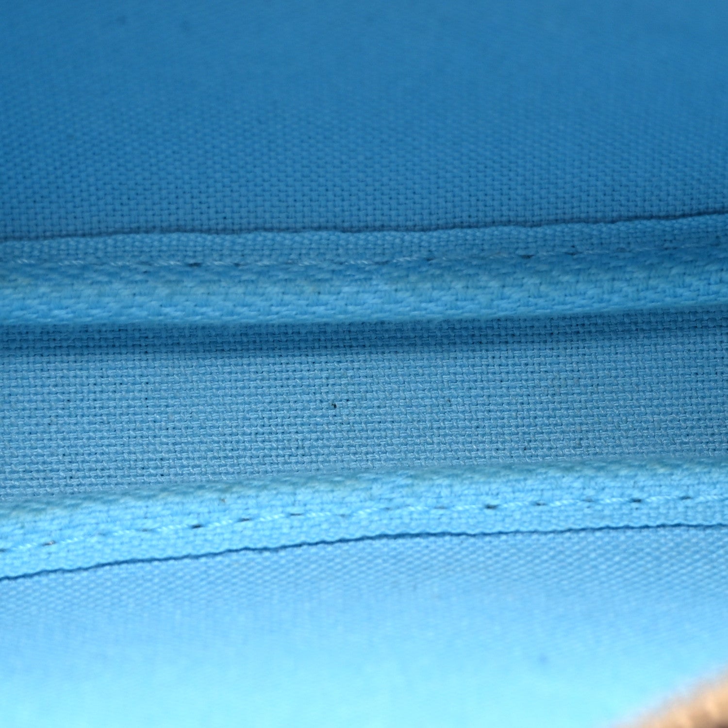 Louis Vuitton Monogram 2022 Christmas Animation Tokyo Mini Pochette Accessories Blue 5 of 8