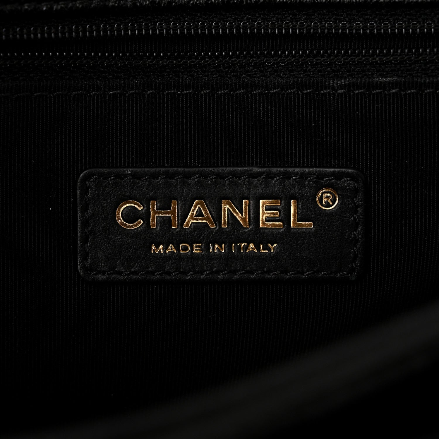 Chanel Caviar Quilted Round Messenger Flap Black 6 of 11