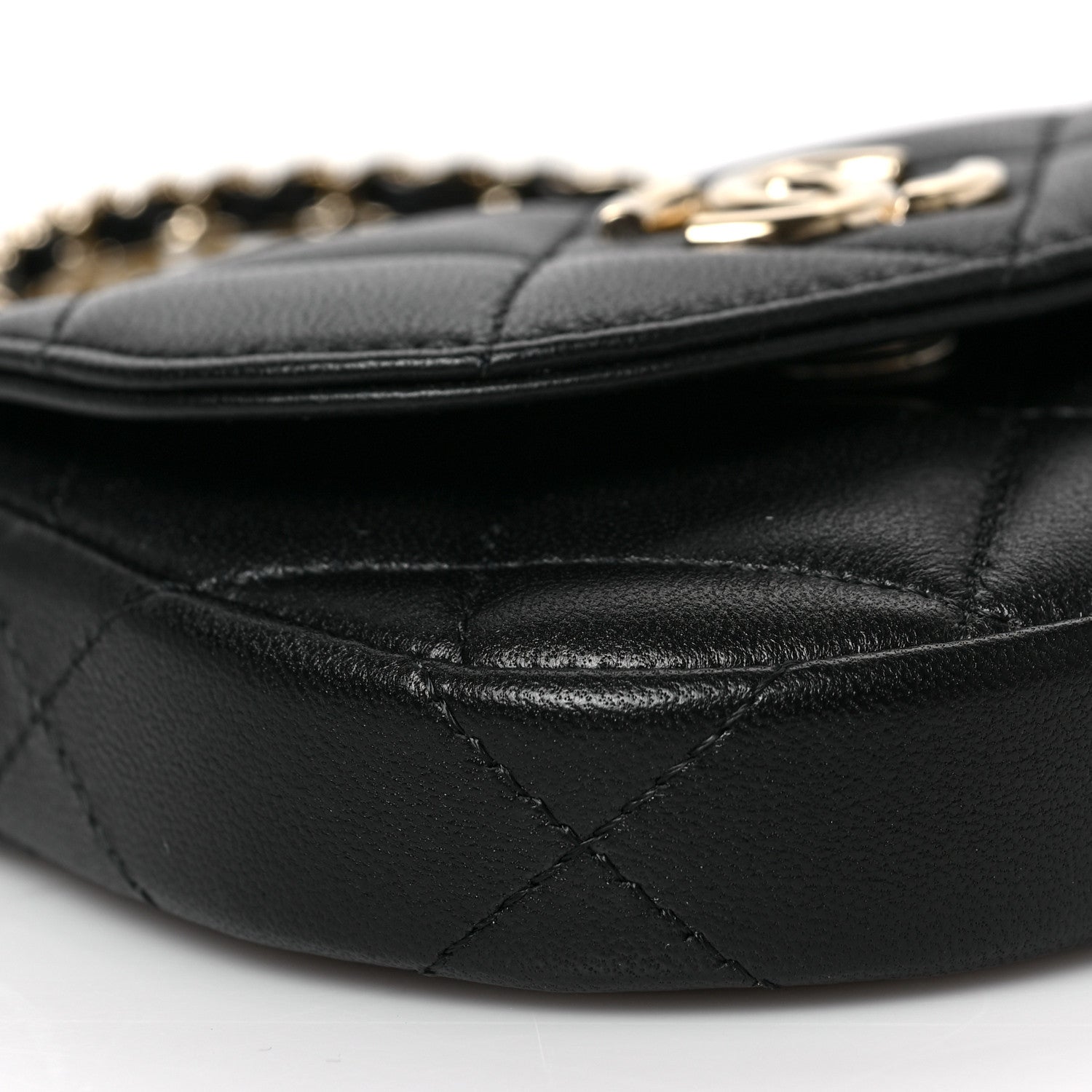 Chanel Lambskin Quilted Pearl Top Handle Clutch With Chain Black 10 of 11