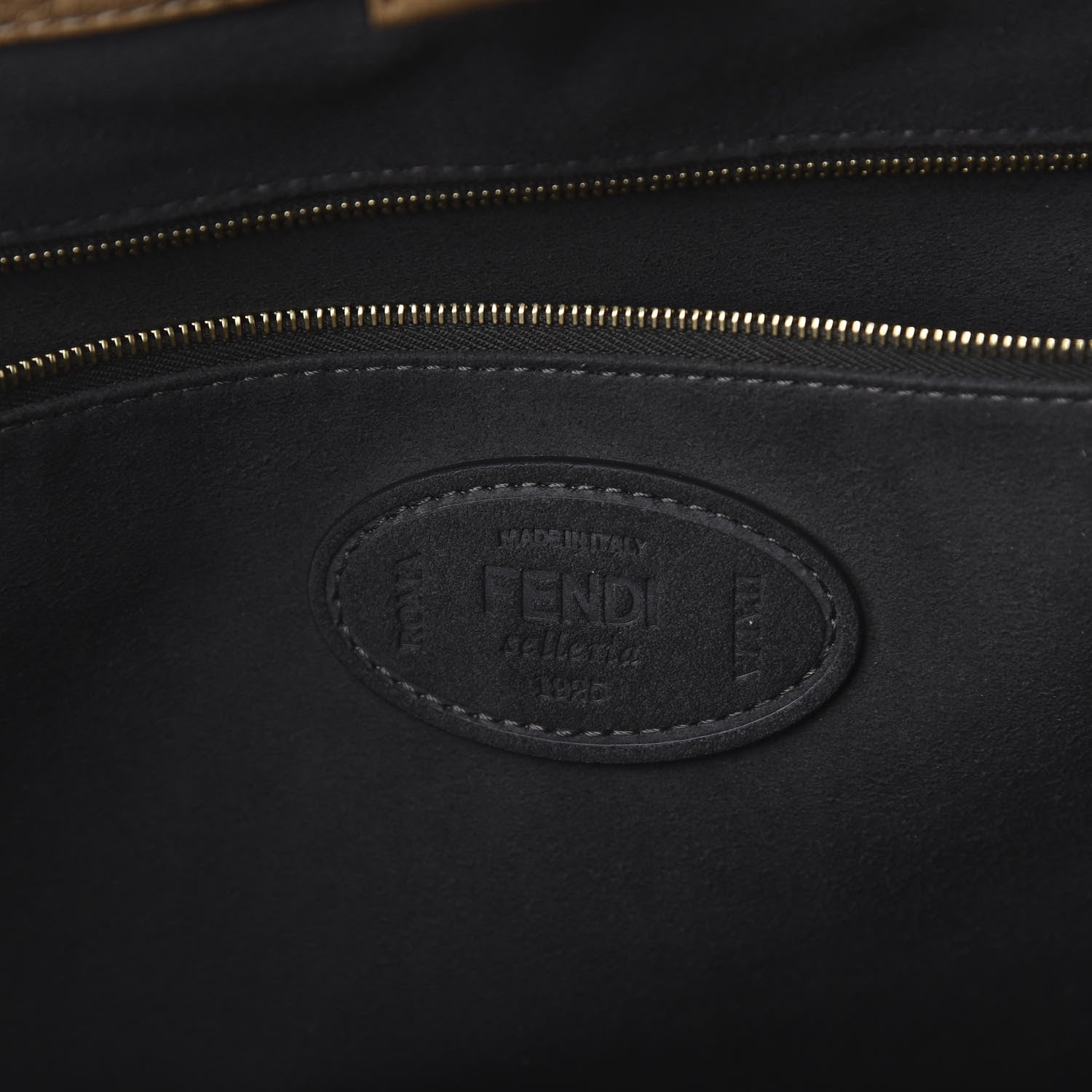 Fendi Cuoio Romano Selleria Medium FF Tote Miele Scuro 8 of 9