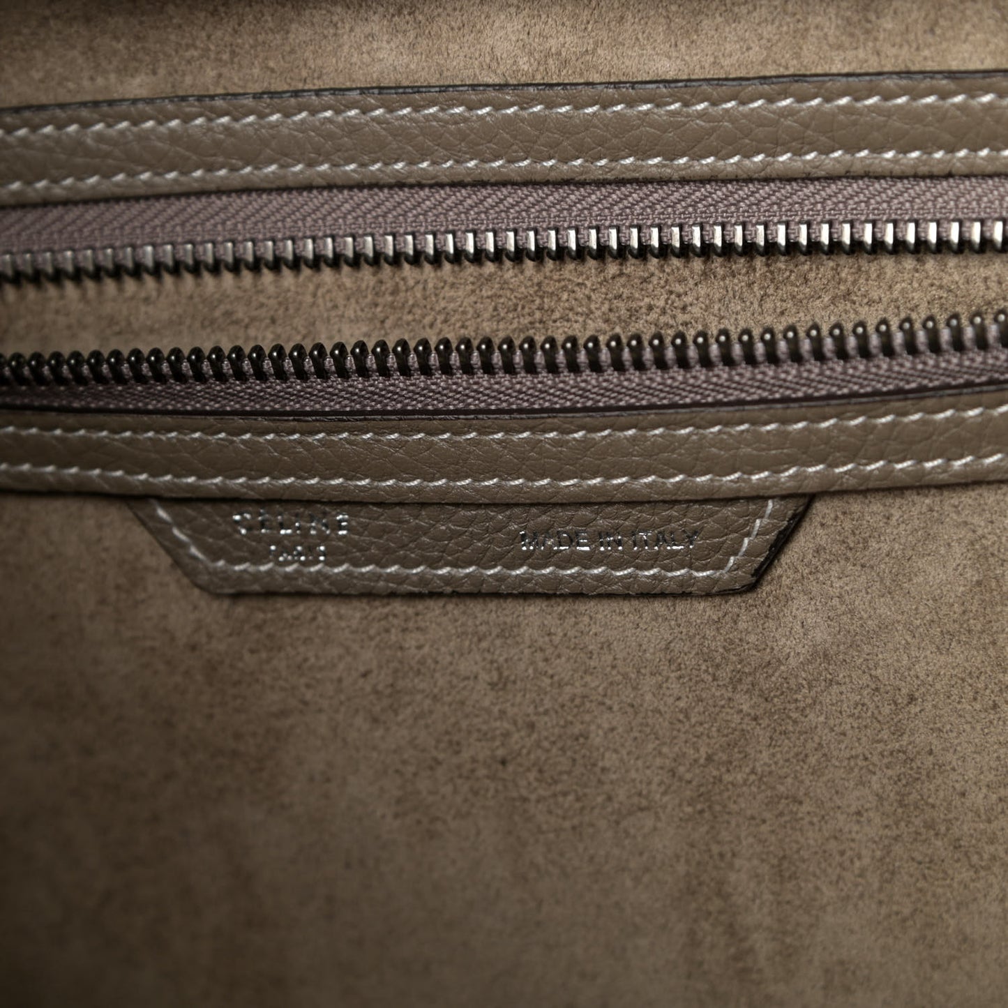 Drummed Calfskin Mini Luggage Souris