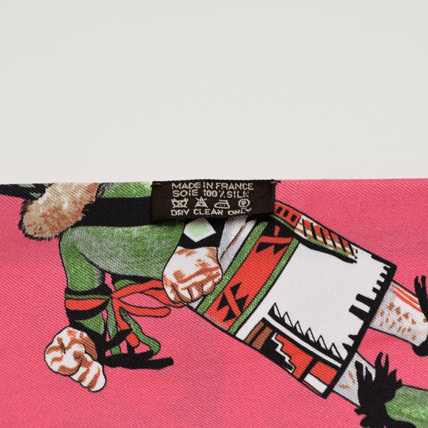 Hermes Silk Kachinas Maxi Twilly Rose Vert Bleu 3 of 6