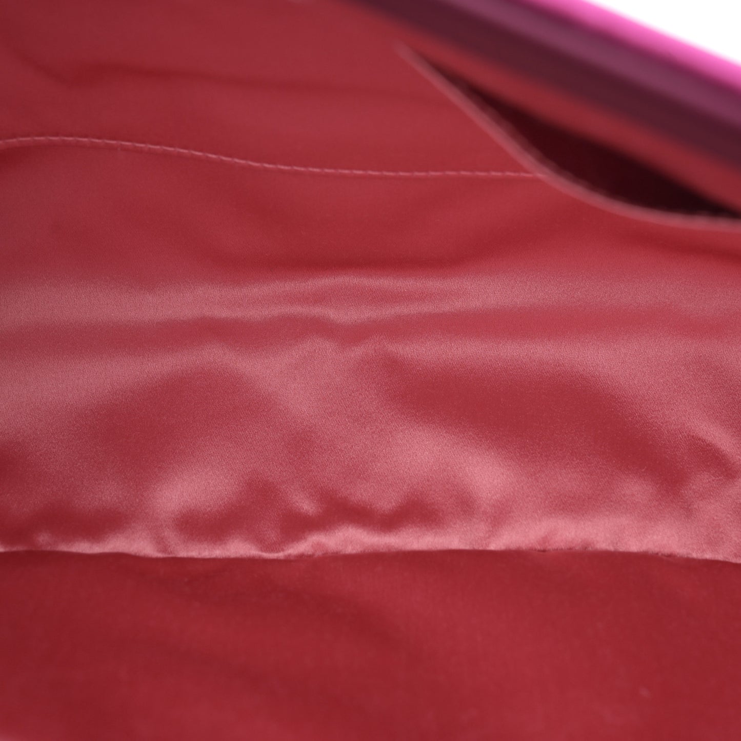 Velvet Matelasse Medium GG Marmont Shoulder Bag Fuchsia Violet Cyclamen