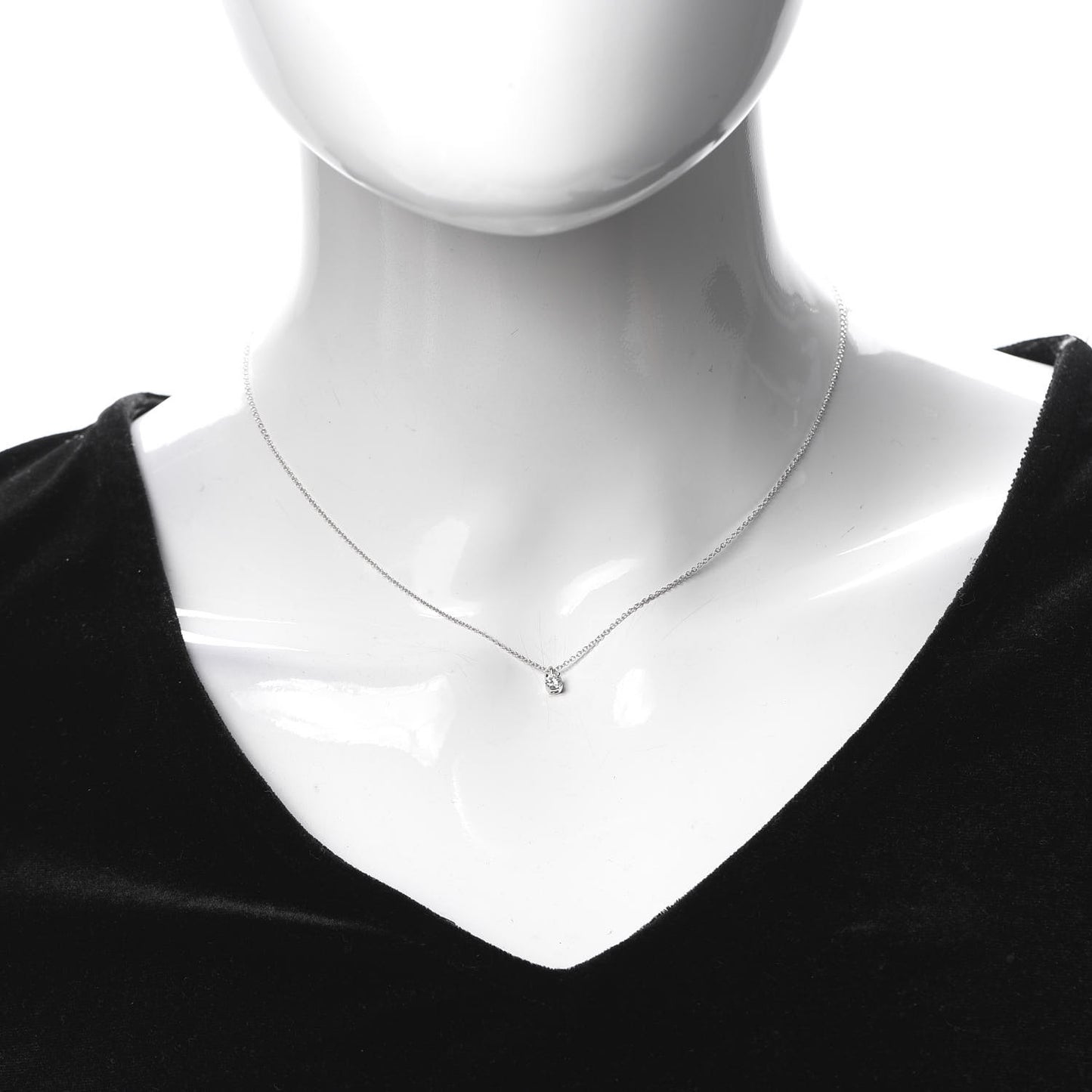 Platinum Diamond .15ct Solitaire Pendant Necklace