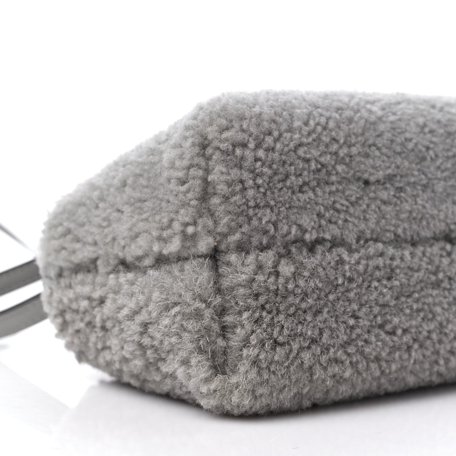 Fendi Sheepskin Vitello King Plexiglass Logo Embroidered Mini By The Way Top Handle Boston Ghiaccio 8 of 9