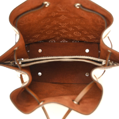 Louis Vuitton Mahina Muria Creme 5 of 10