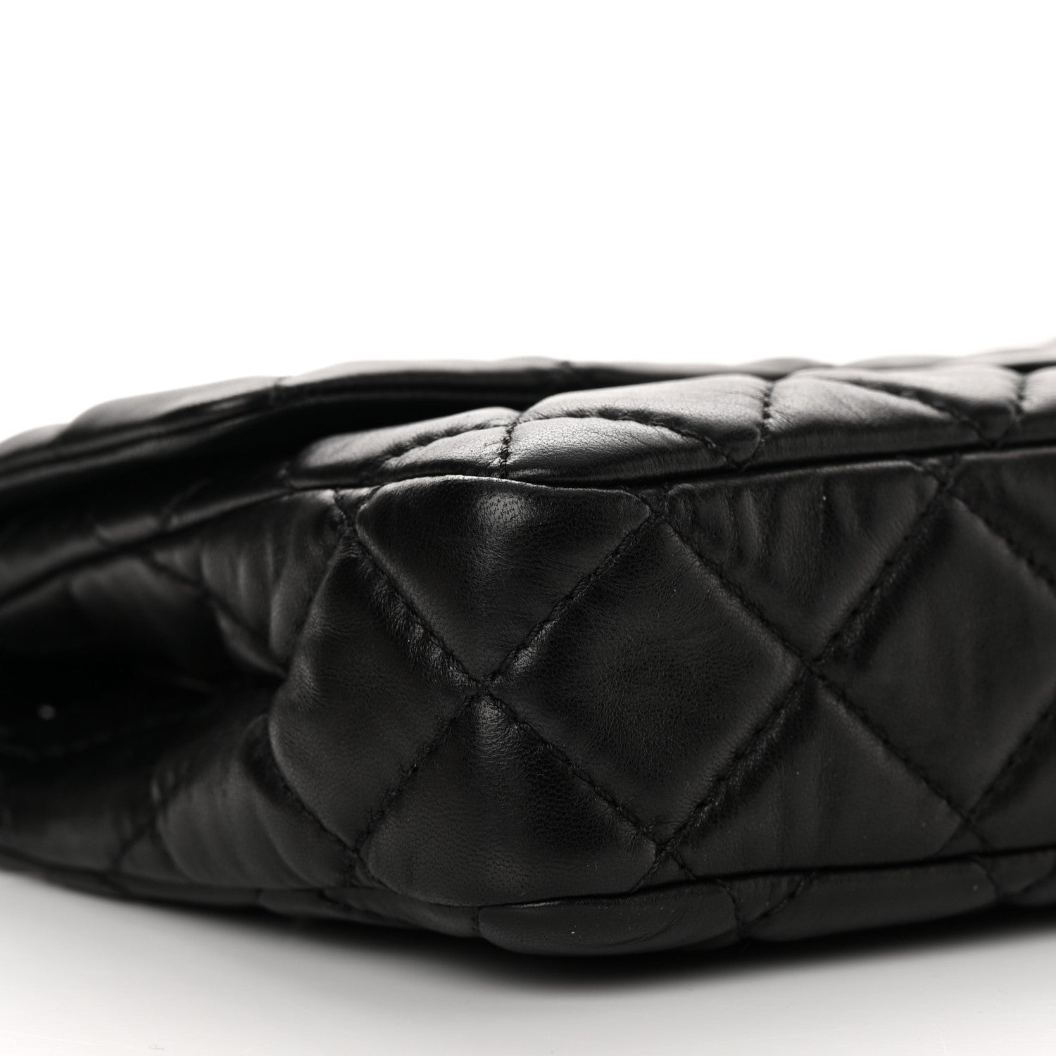 Chanel Lambskin Quilted Large Roll 2.55 Reissue Clutch Black 9 of 13