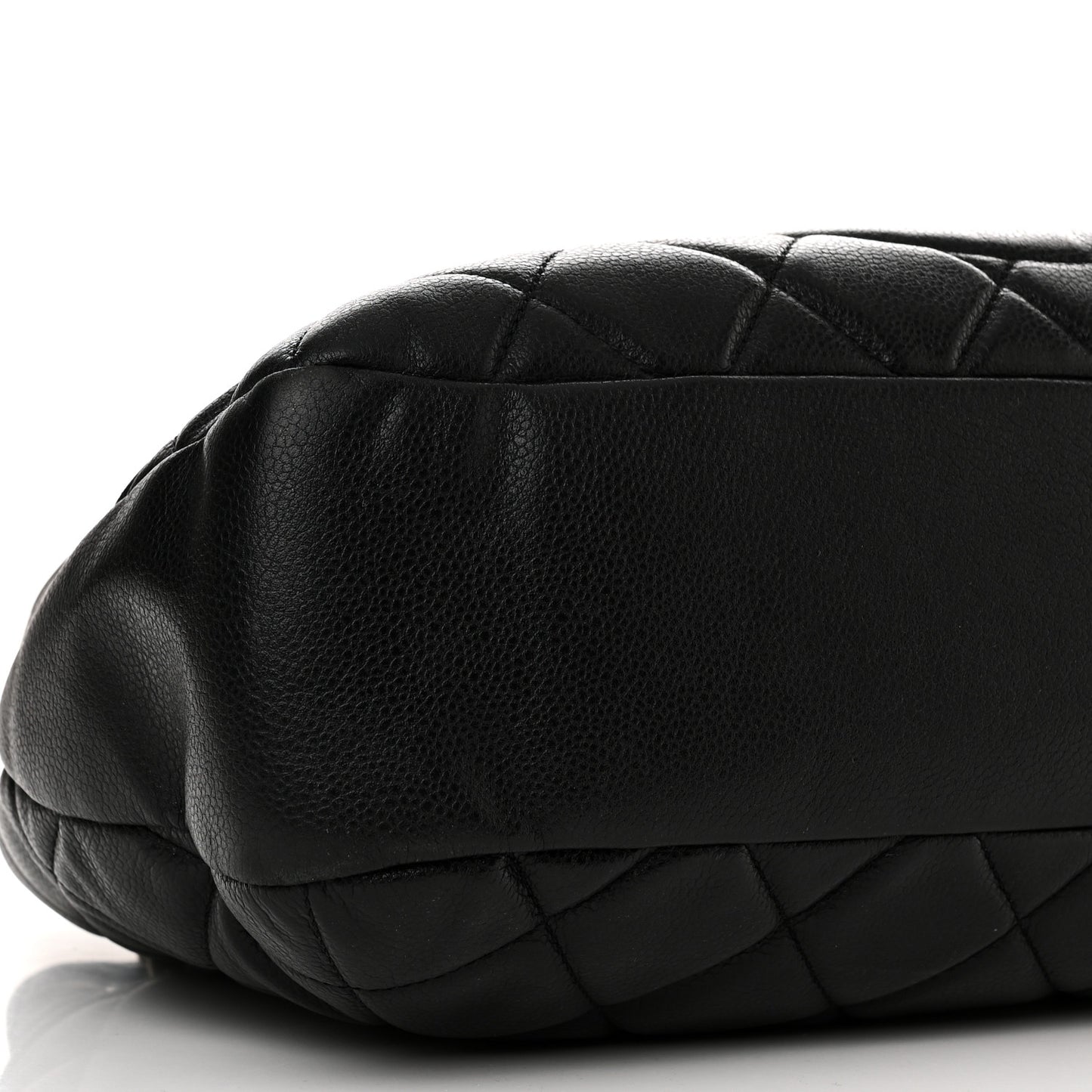 Caviar Quilted CC Timeless Soft Tote Black