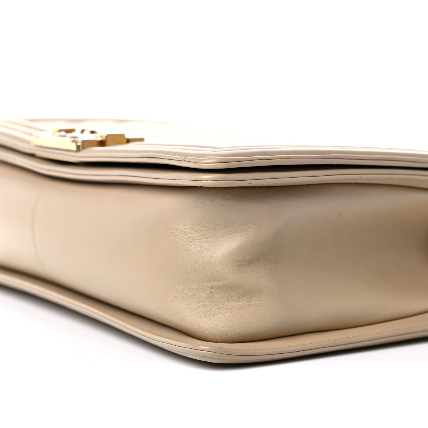 Lambskin Quilted New Medium Boy Flap Beige