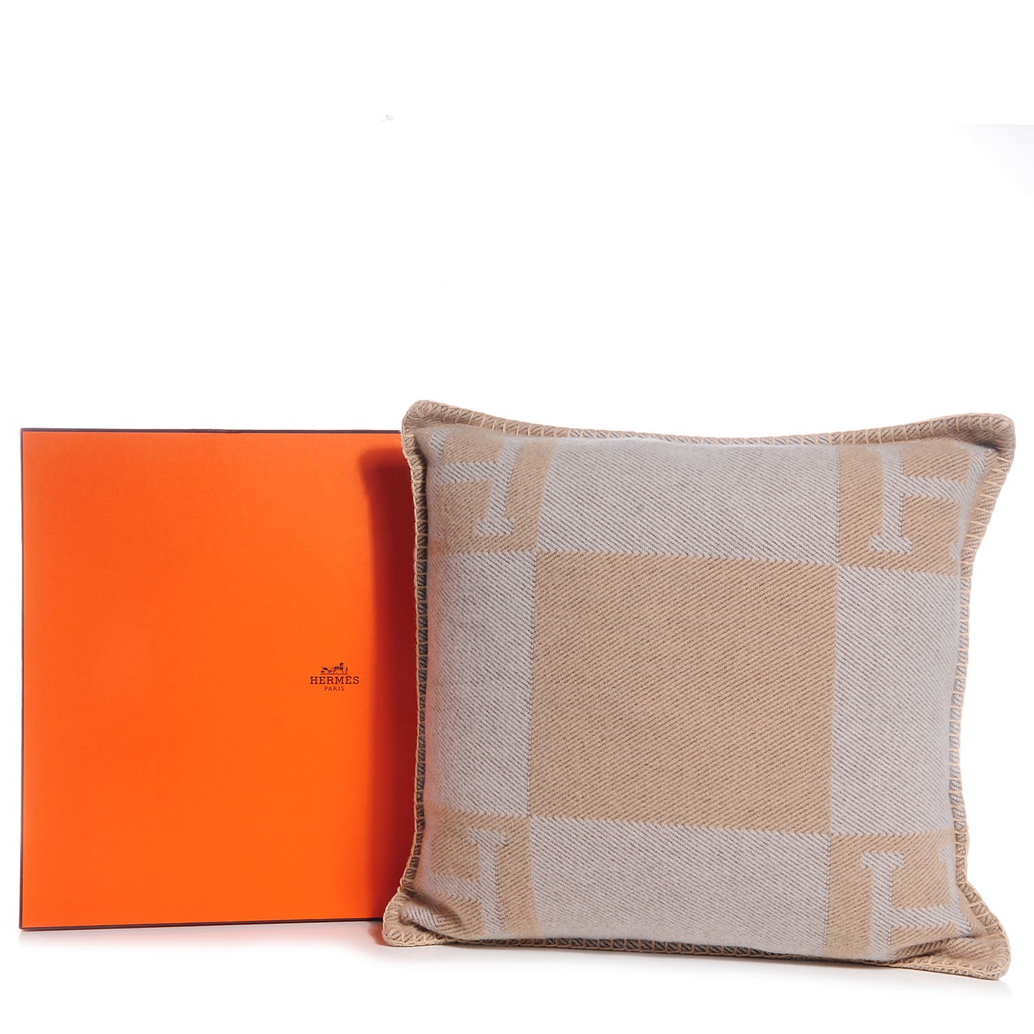 Hermes Wool Cashmere Avalon Cushion Ecru Chamomile PM 4 of 4