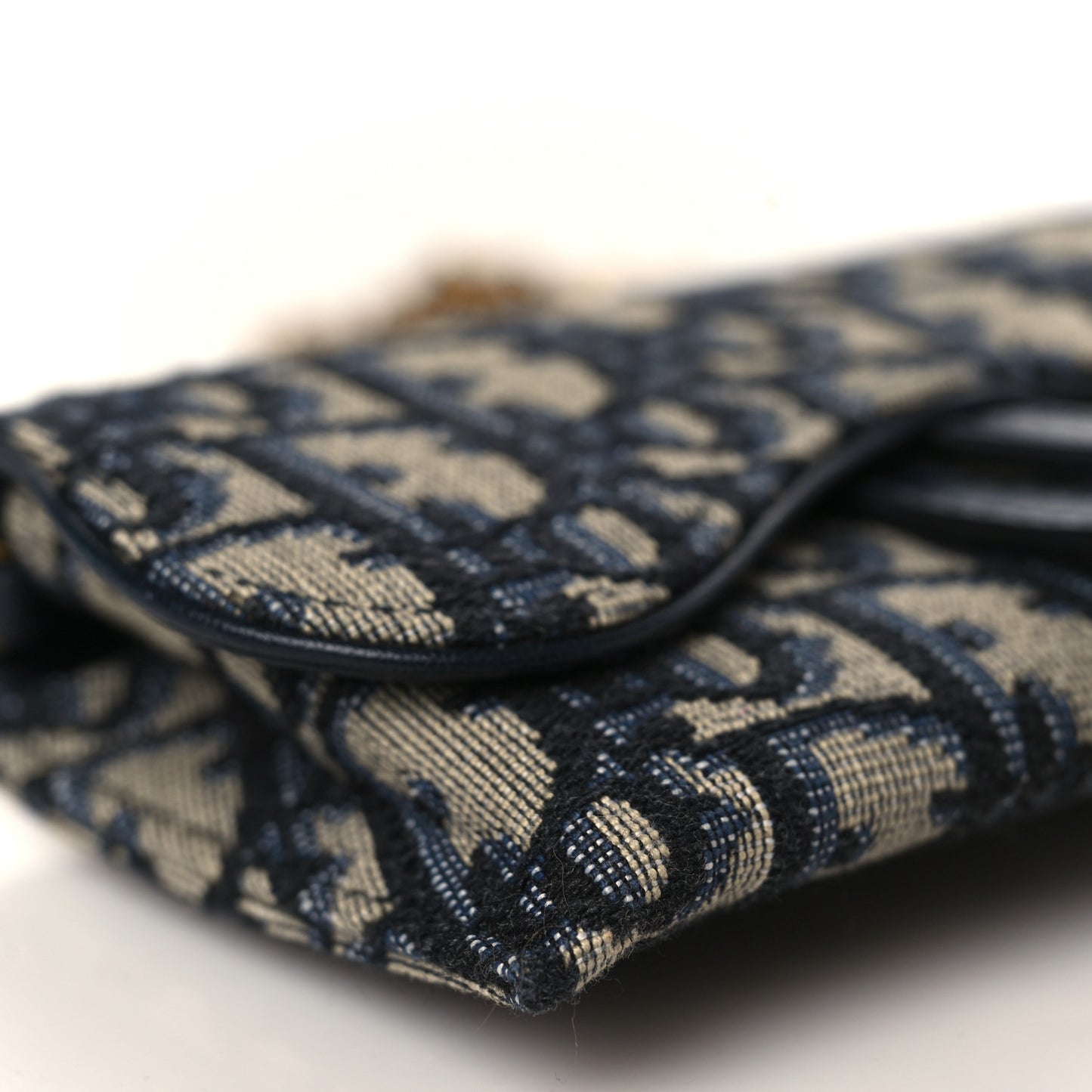 Oblique Nano Saddle Chain Pouch Blue