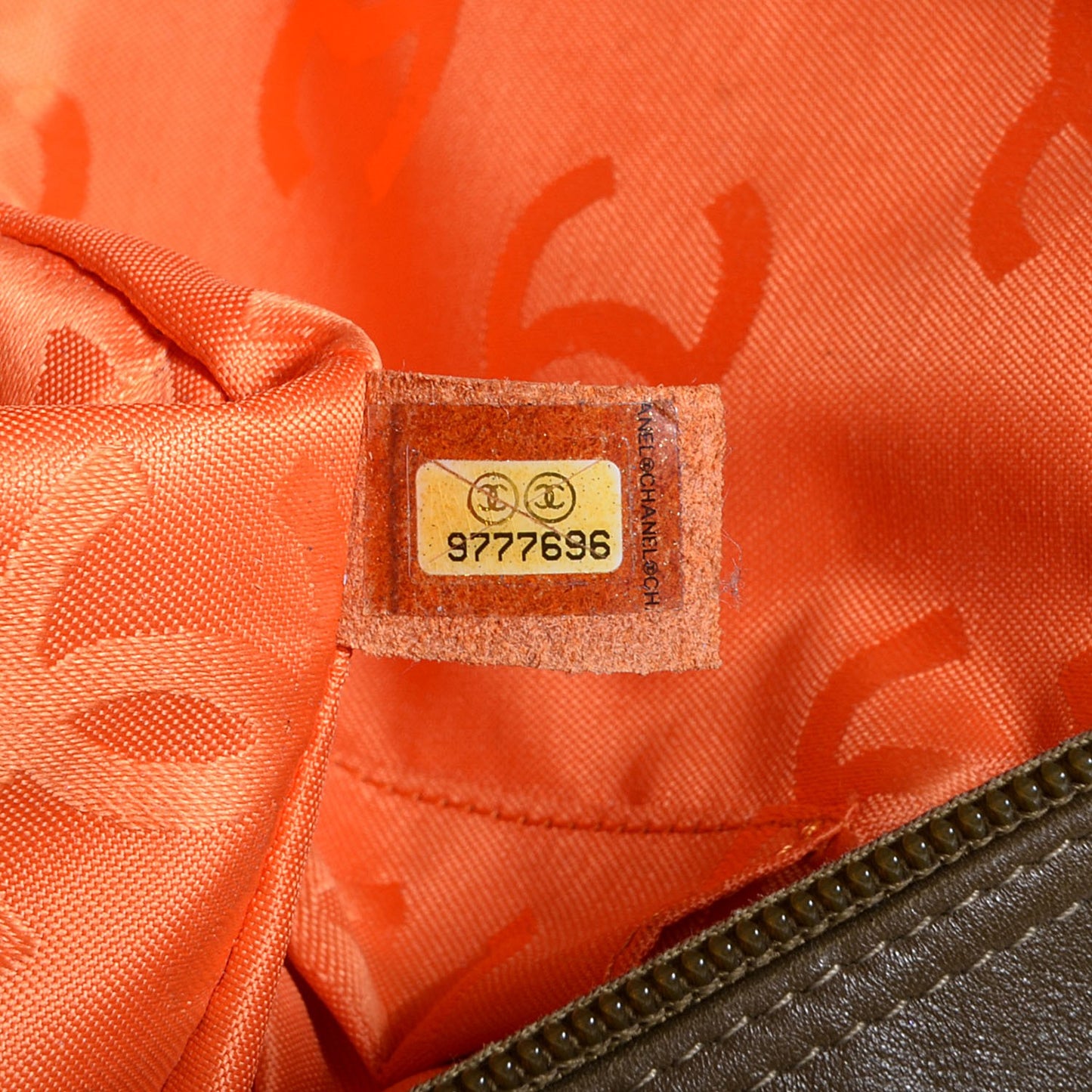 Calfskin Python Quilted Large Cambon Bowler Khaki