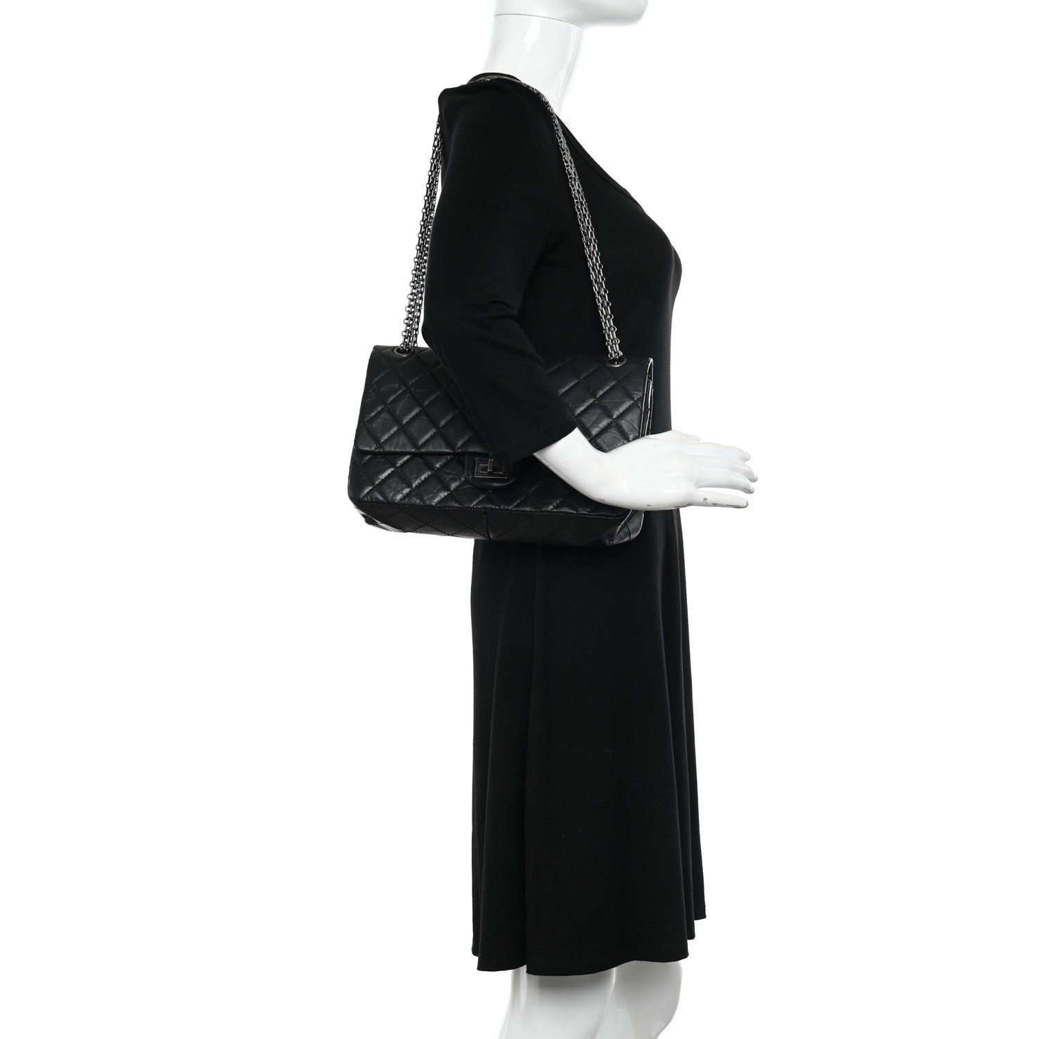 Chanel Aged Calfskin Quilted 2.55 Reissue 226 Flap Black 2 of 17