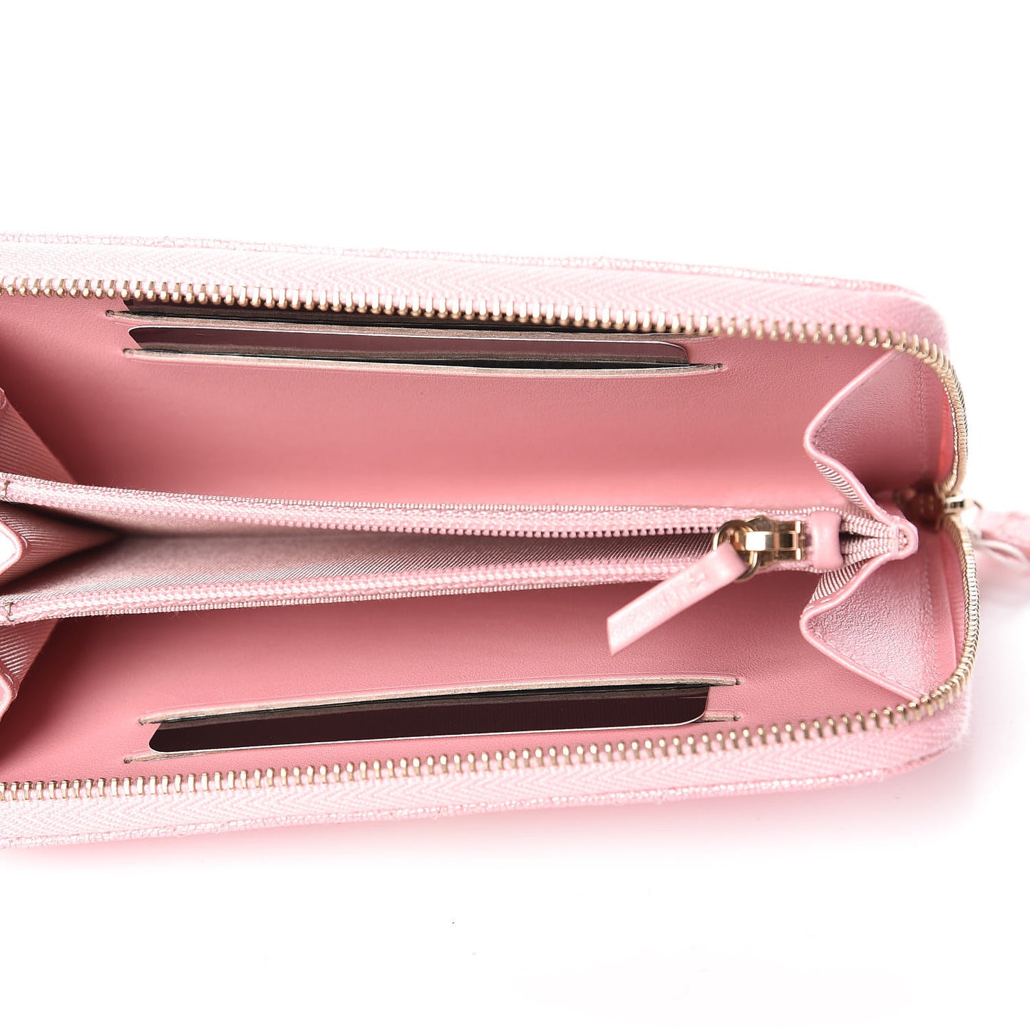 Iridescent Caviar Quilted Medium Zip Around Wallet Pink