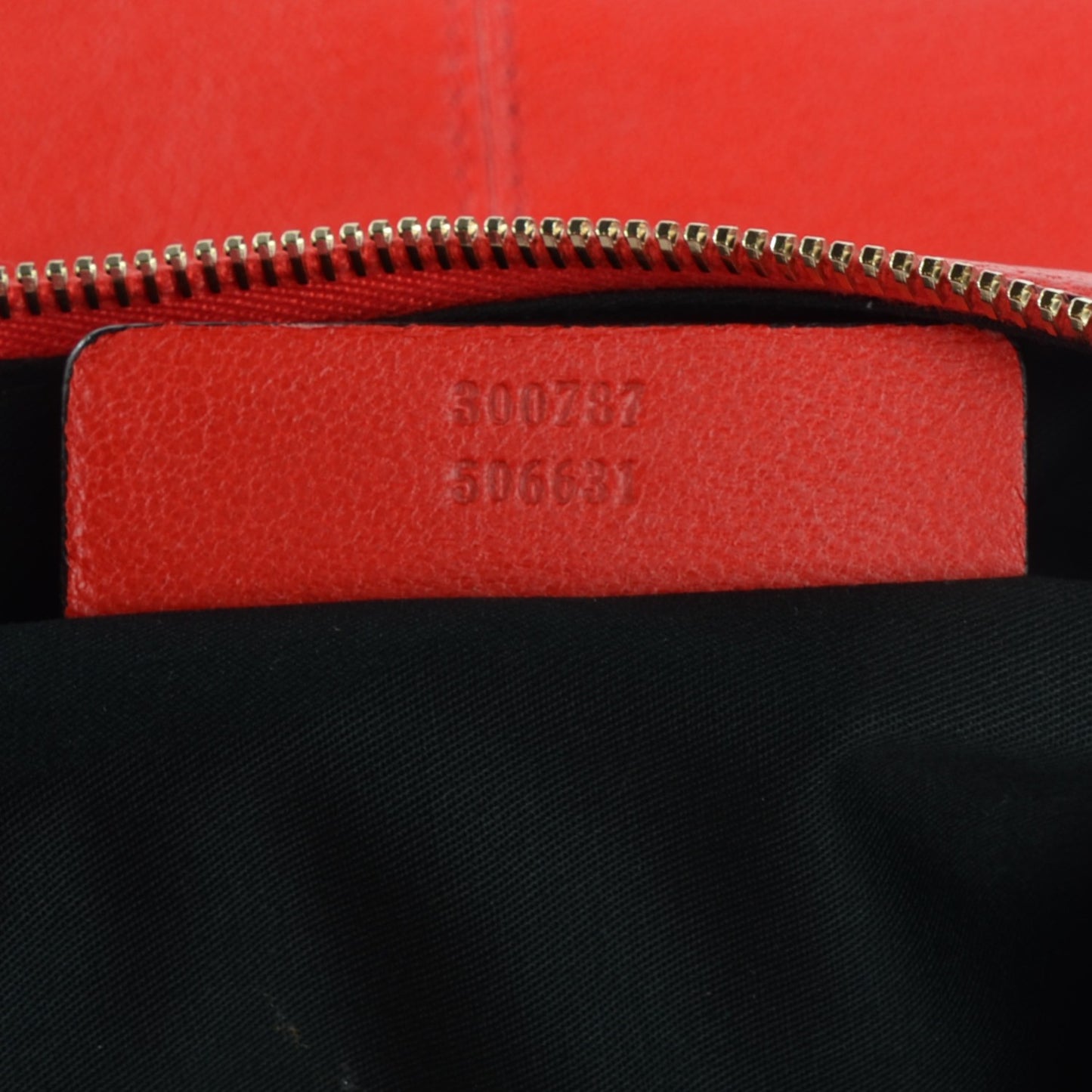 Calfskin De Manta Clutch Red