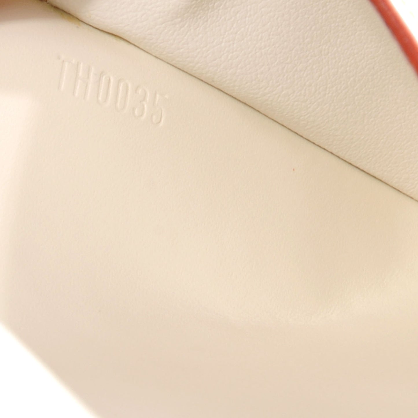 Suhali Porte Tresor International Wallet White