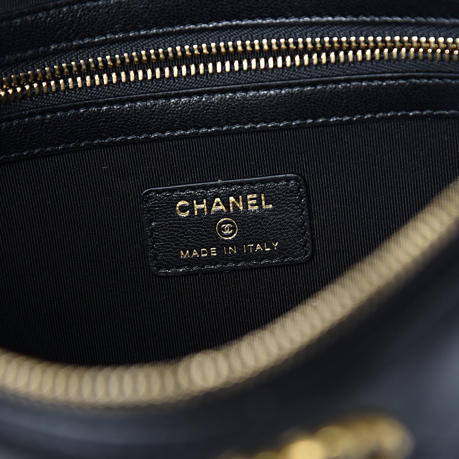 Chanel Goatskin Quilted Large 19 Cosmetic Case Black 5 of 7