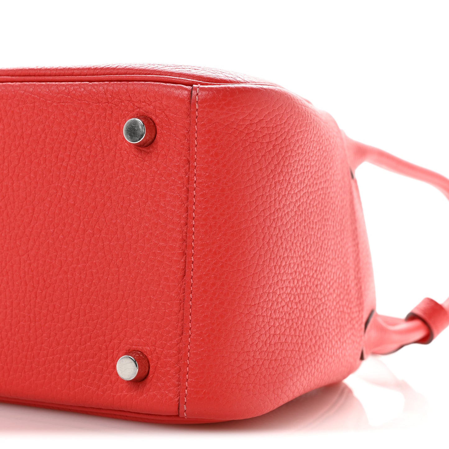 Taurillon Clemence Lindy 26 Rouge Pivoine