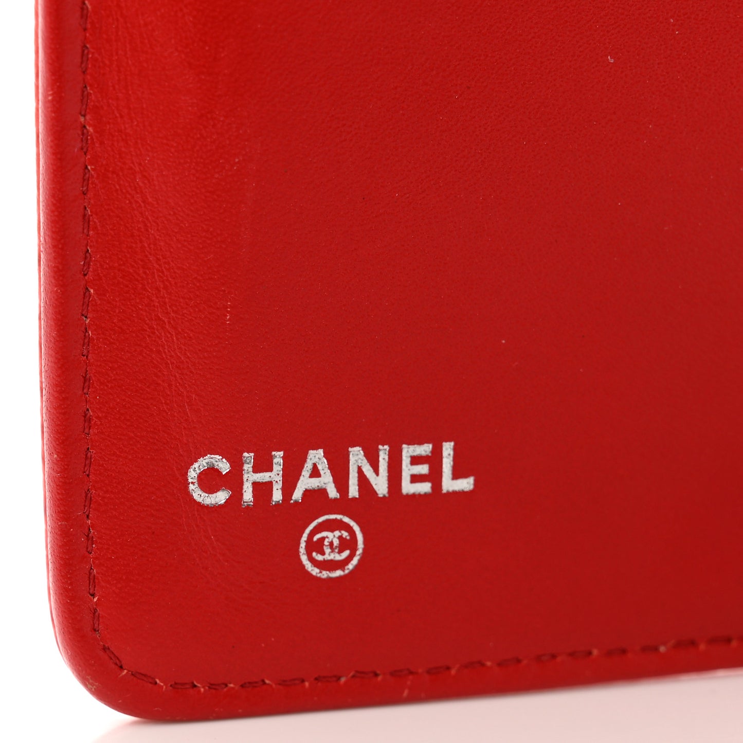 Caviar Timeless CC Zipped Pocket Wallet Red