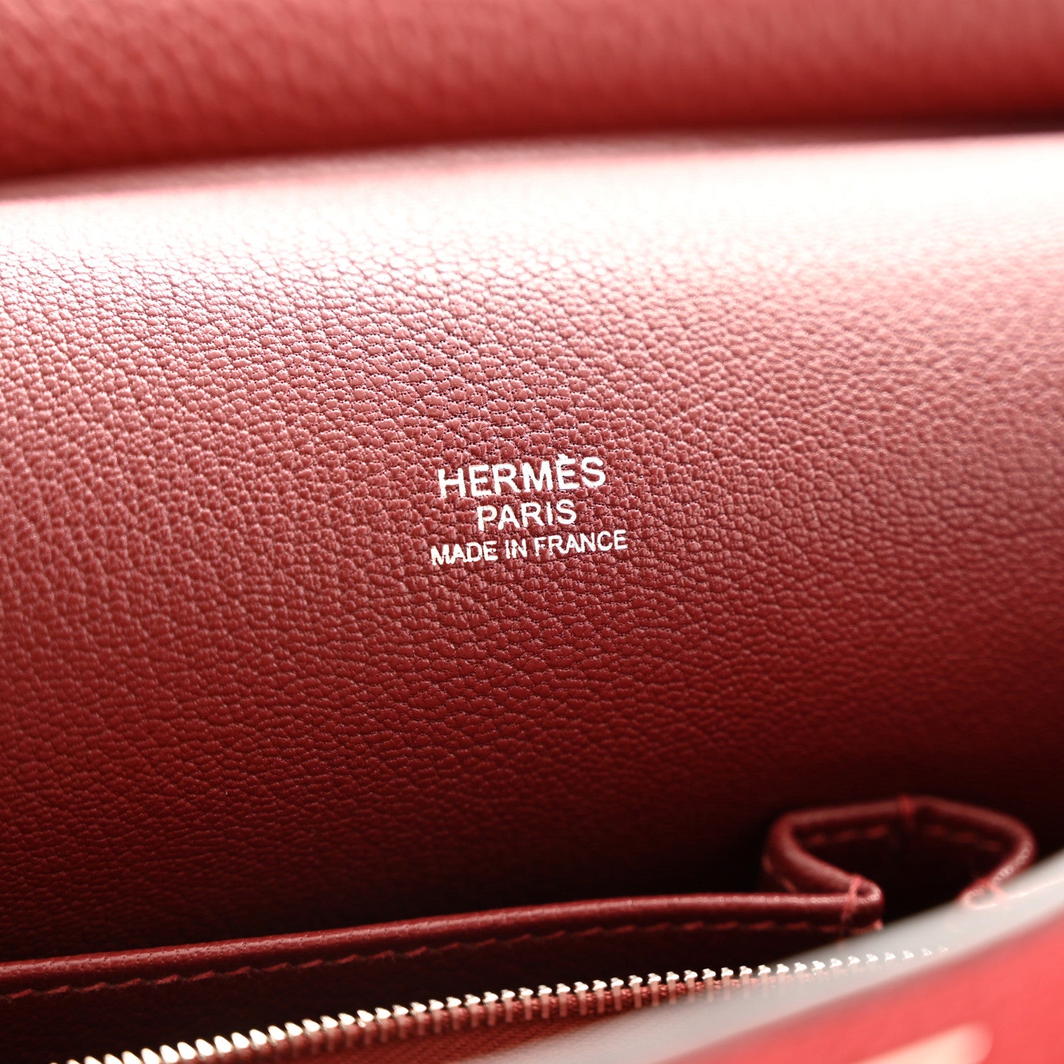 Hermes Taurillon Clemence Bi-Color Jypsiere 31 Rouge H Rouge Casaque 6 of 15