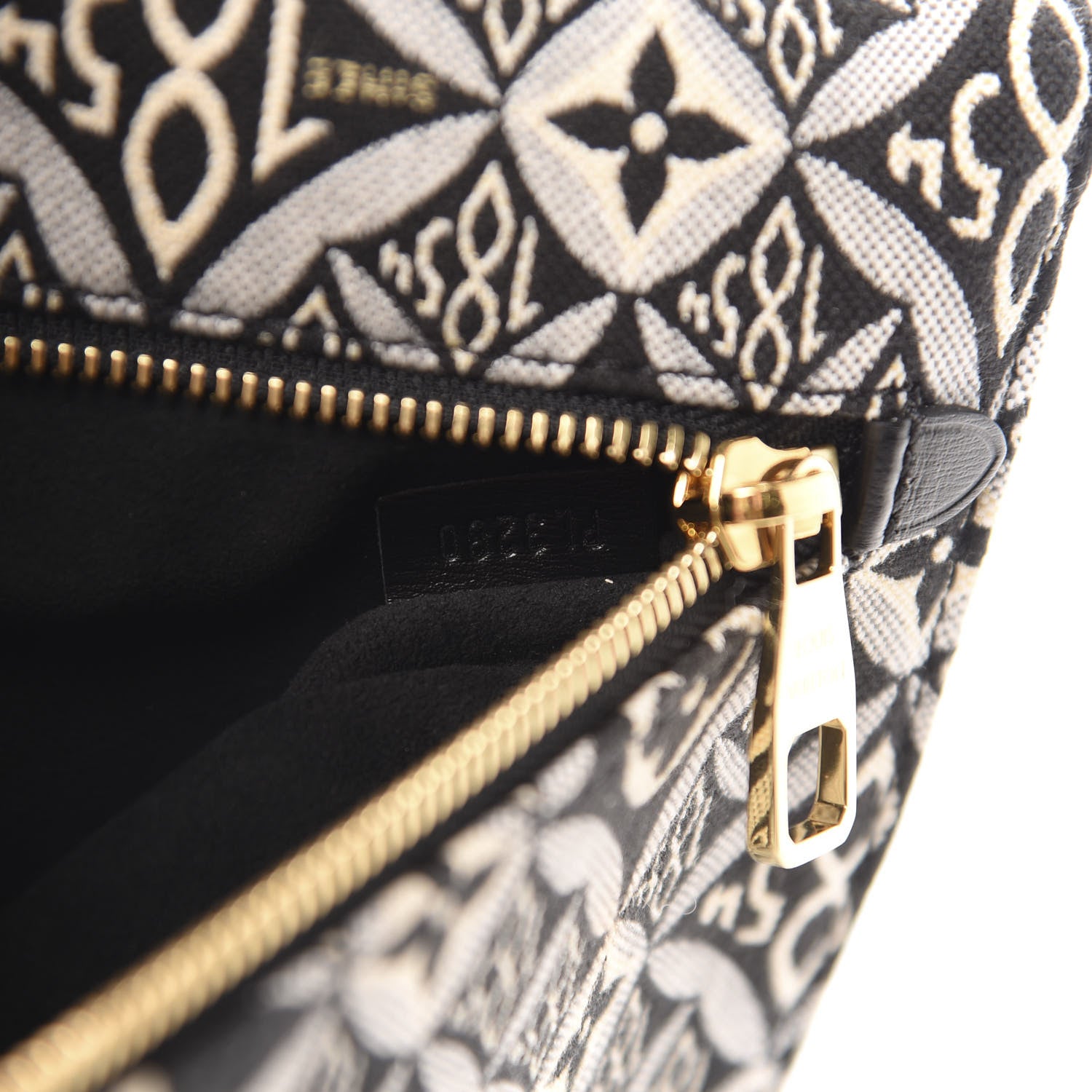 Louis Vuitton Jacquard Since 1854 Pochette Metis Grey 8 of 9