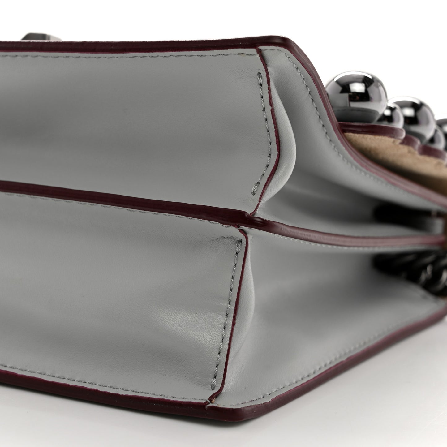 Vitello Liberty Scalloped Studded Small Kan I Shoulder Bag Grigio Perla