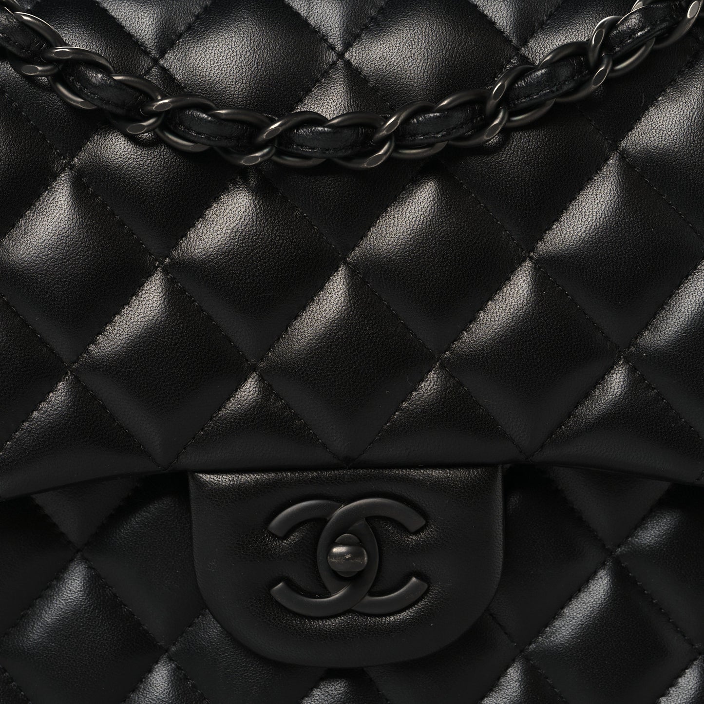 Lambskin Quilted Jumbo Double Flap So Black