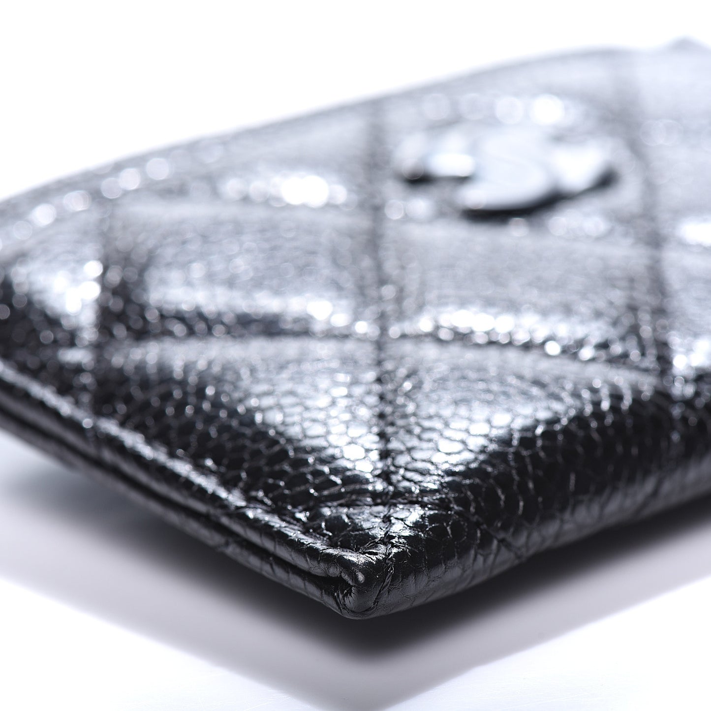 Caviar Quilted Incognito Card Holder Black