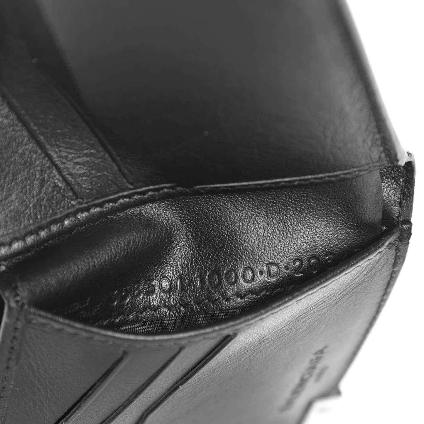 Grained Calfskin Phileas Square Wallet Black